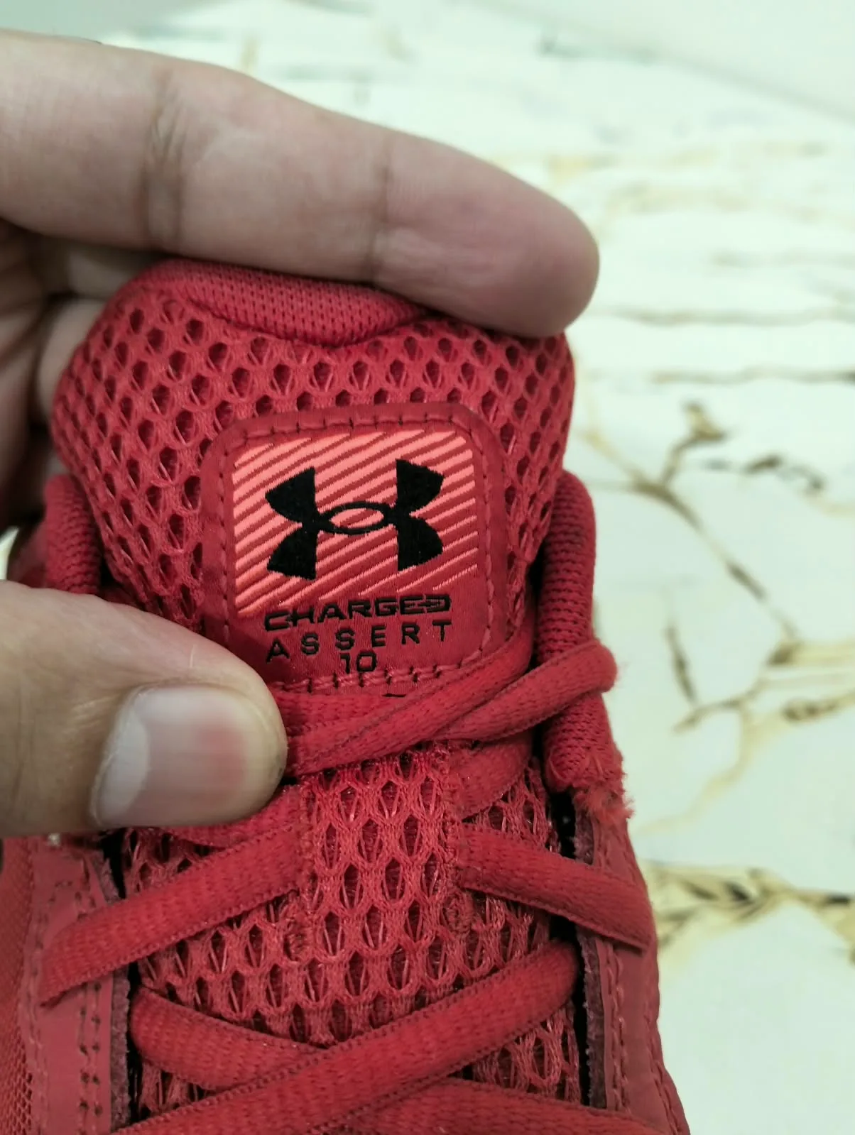 UNDER ARMOUR CHATGED ASSERT 10 RED view 4