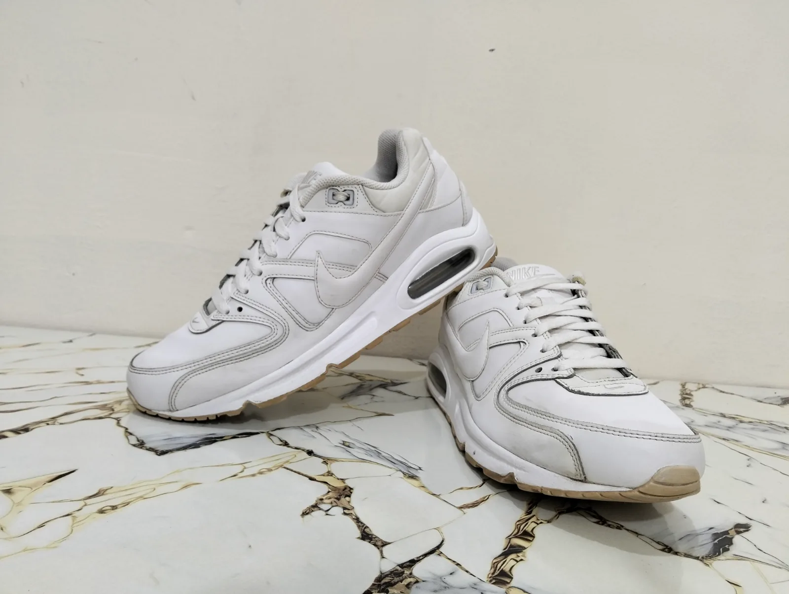 Nike Airmax Command Leather  view 3