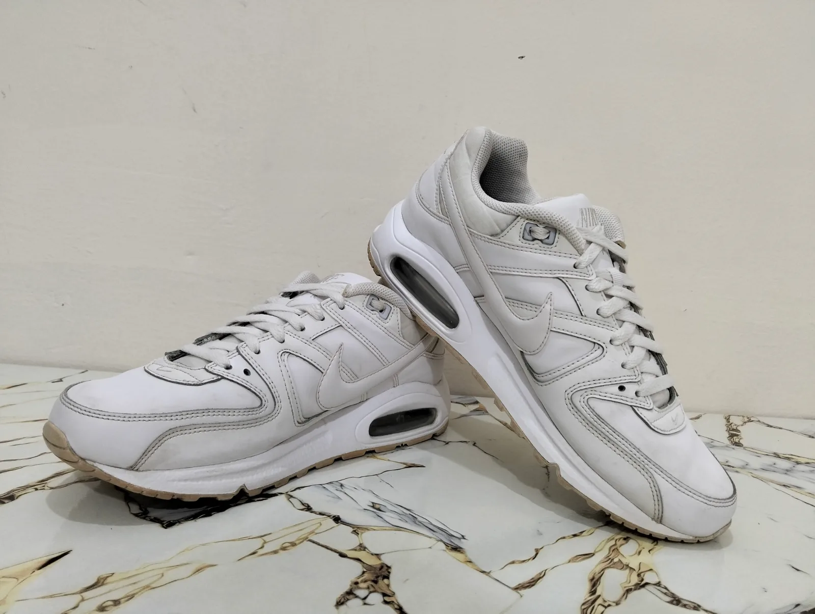 Nike Airmax Command Leather  view 4