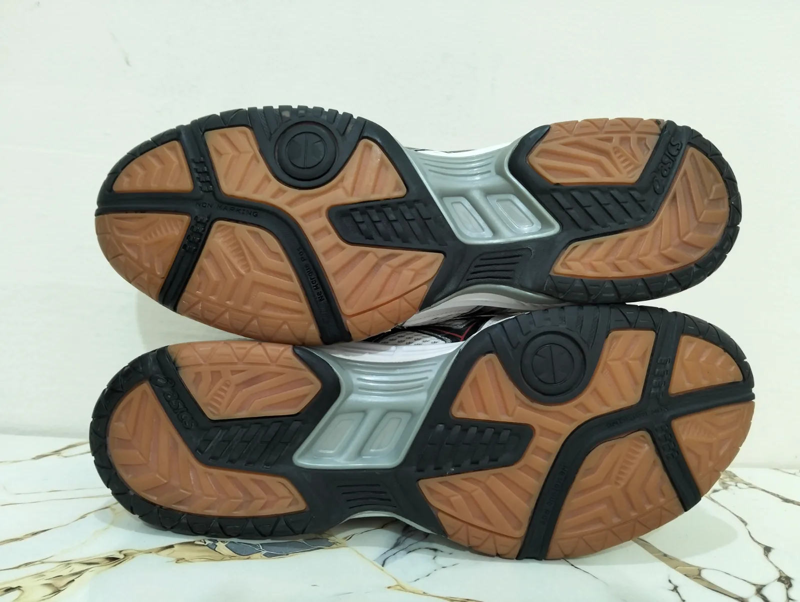 Asics Gel Spike 2 view 8