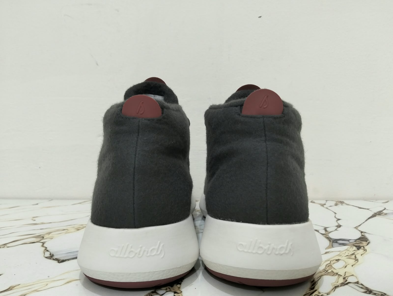 ALLBIRDS WOOL RUNNERS MID view 8