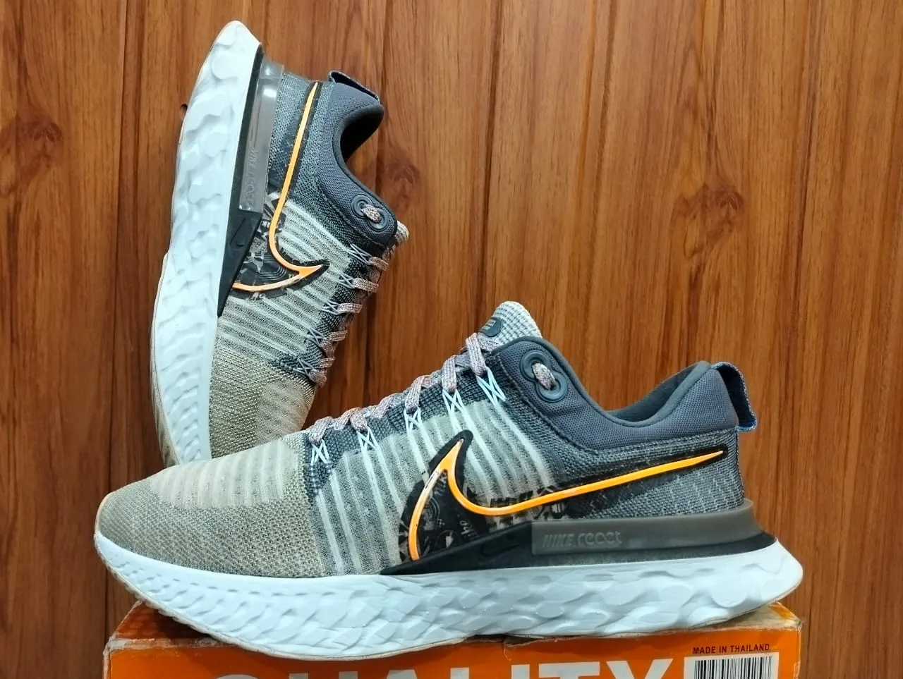 NIKE REACT INFINITY RUN FLYKNIT 2