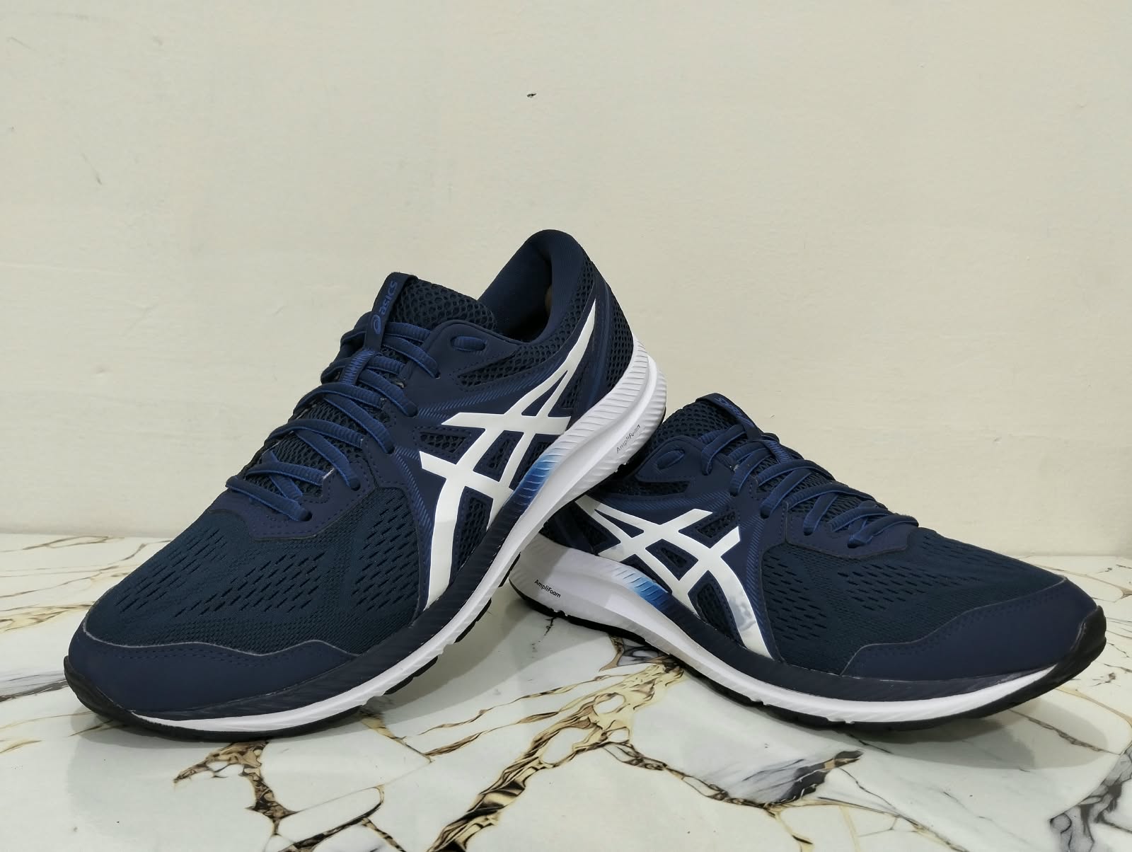ASICS GEL WINDHAWK 4 view 3