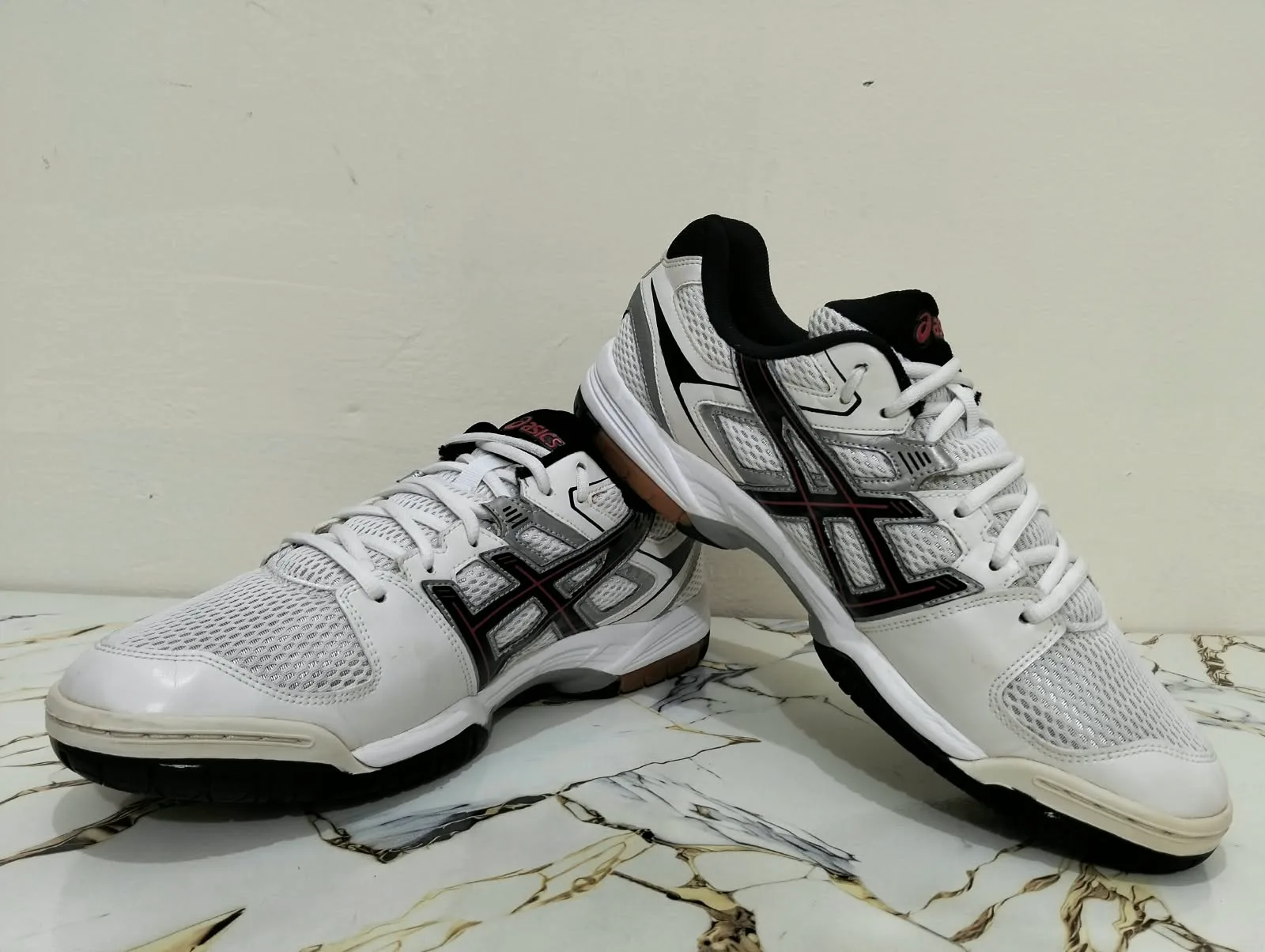 ASICS GEL SPIKE 2 WHITE view 6