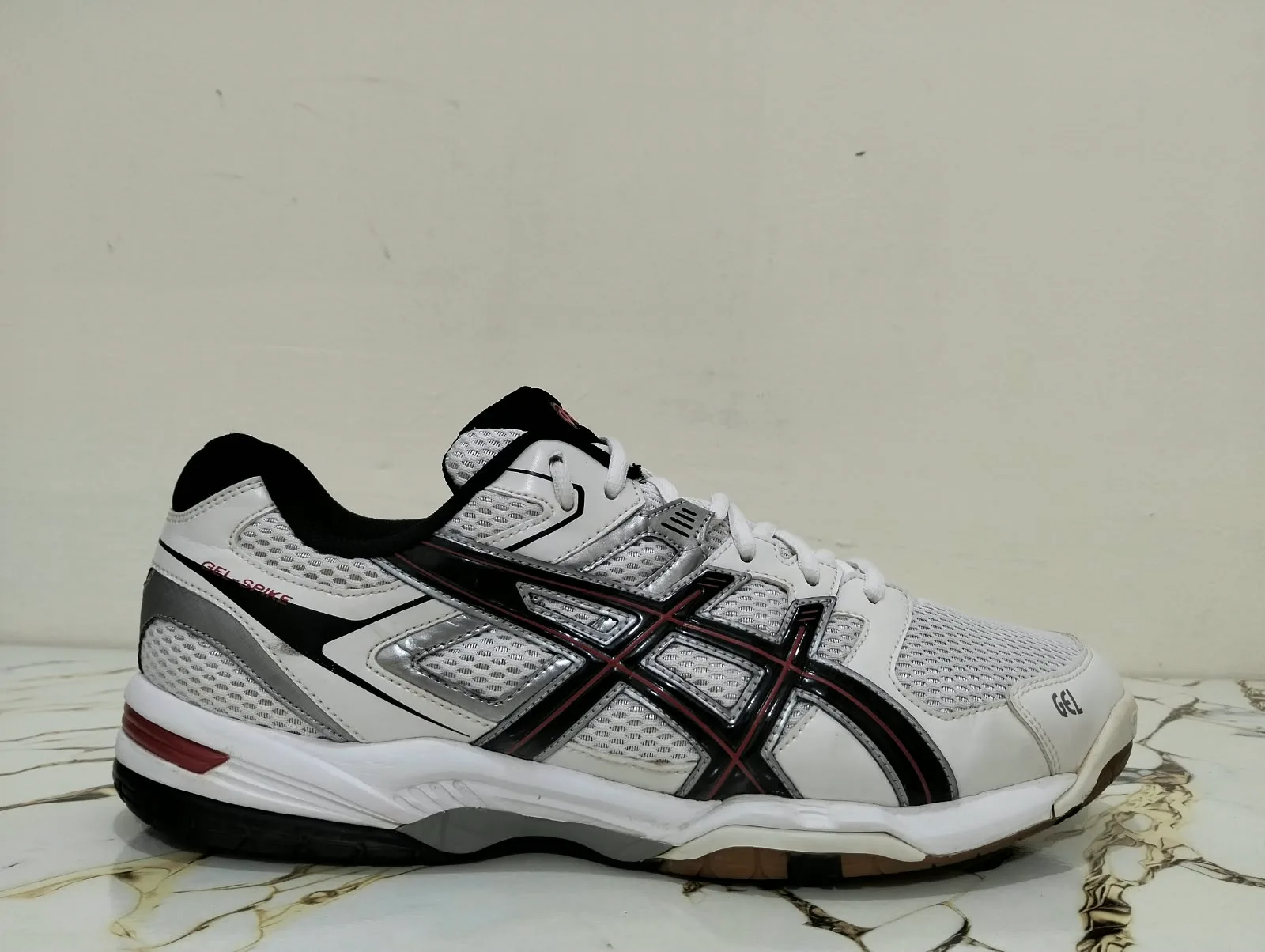 ASICS GEL SPIKE 2 WHITE