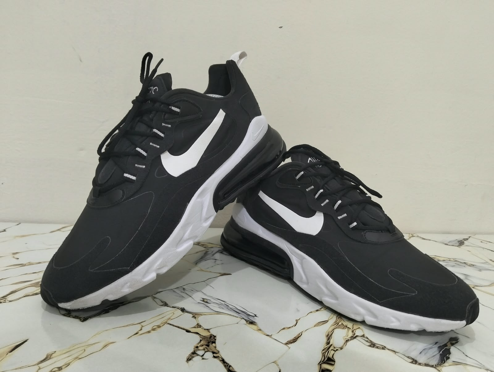 NIKE AIRMAX 270 REACT view 7