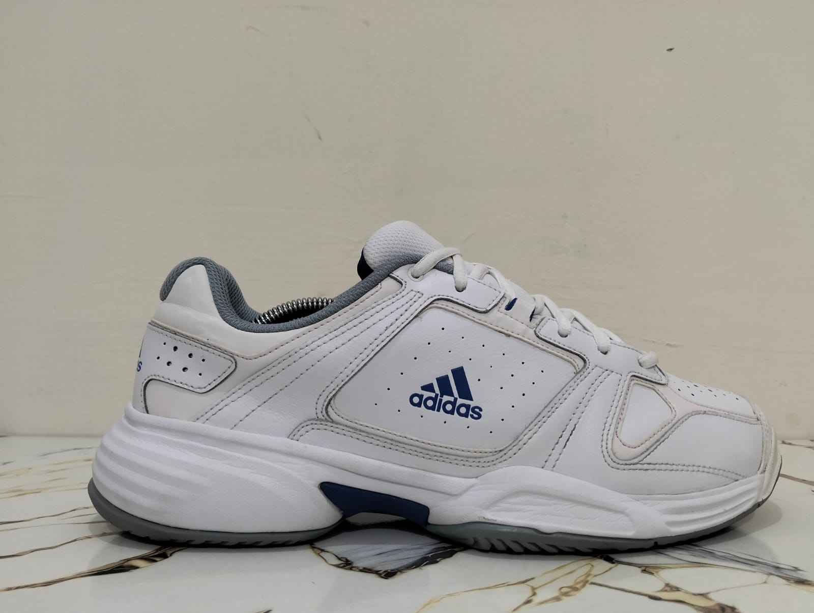 ADIDAS AMBITION LOGO 5