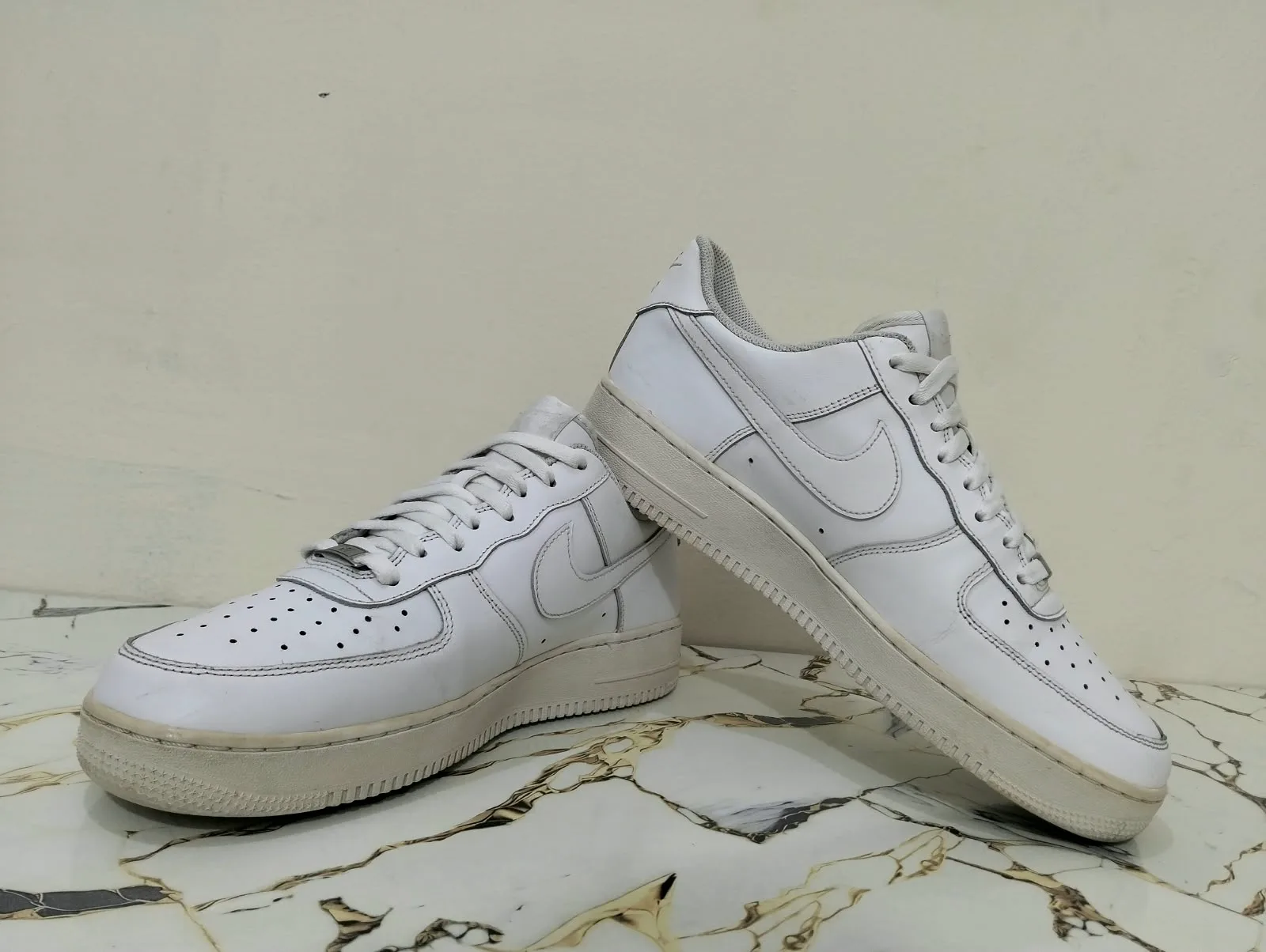 NIKE AIR FORCE 1 view 7