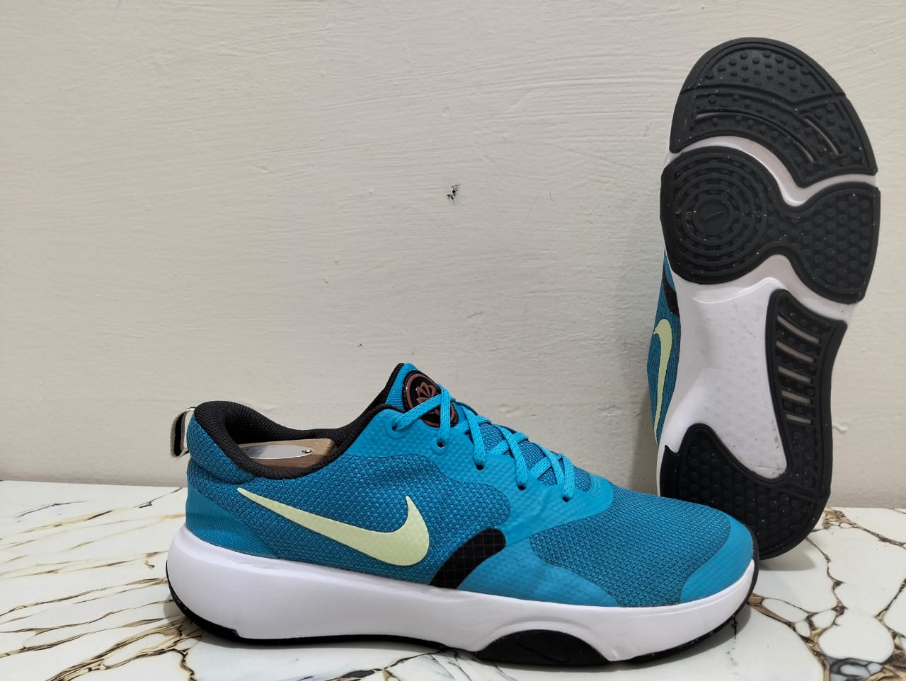 NIKE CITY REP TR