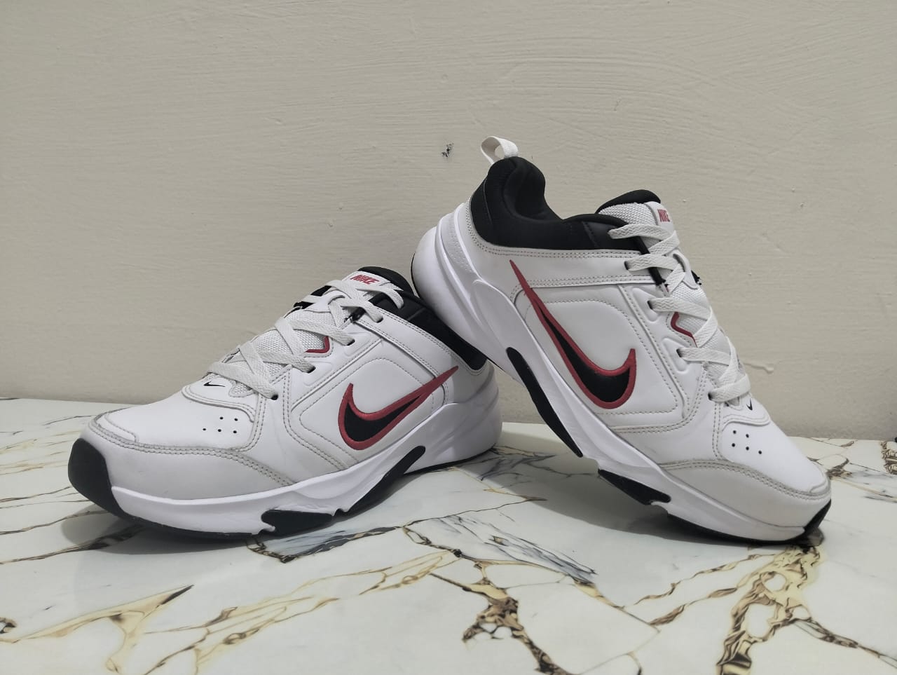 NIKE DEFY ALL DAY MENS TRAINERS view 3