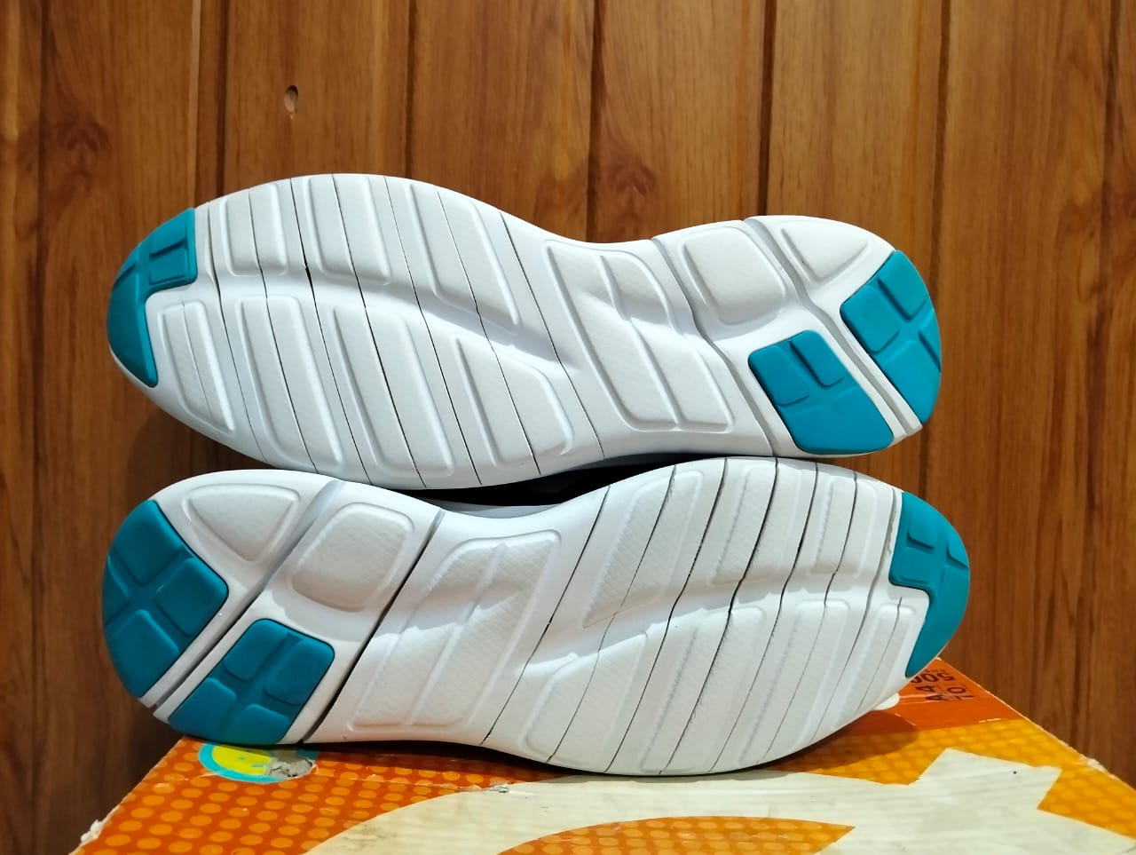 NEWBALANCE KOZE V1 RUNNING view 4