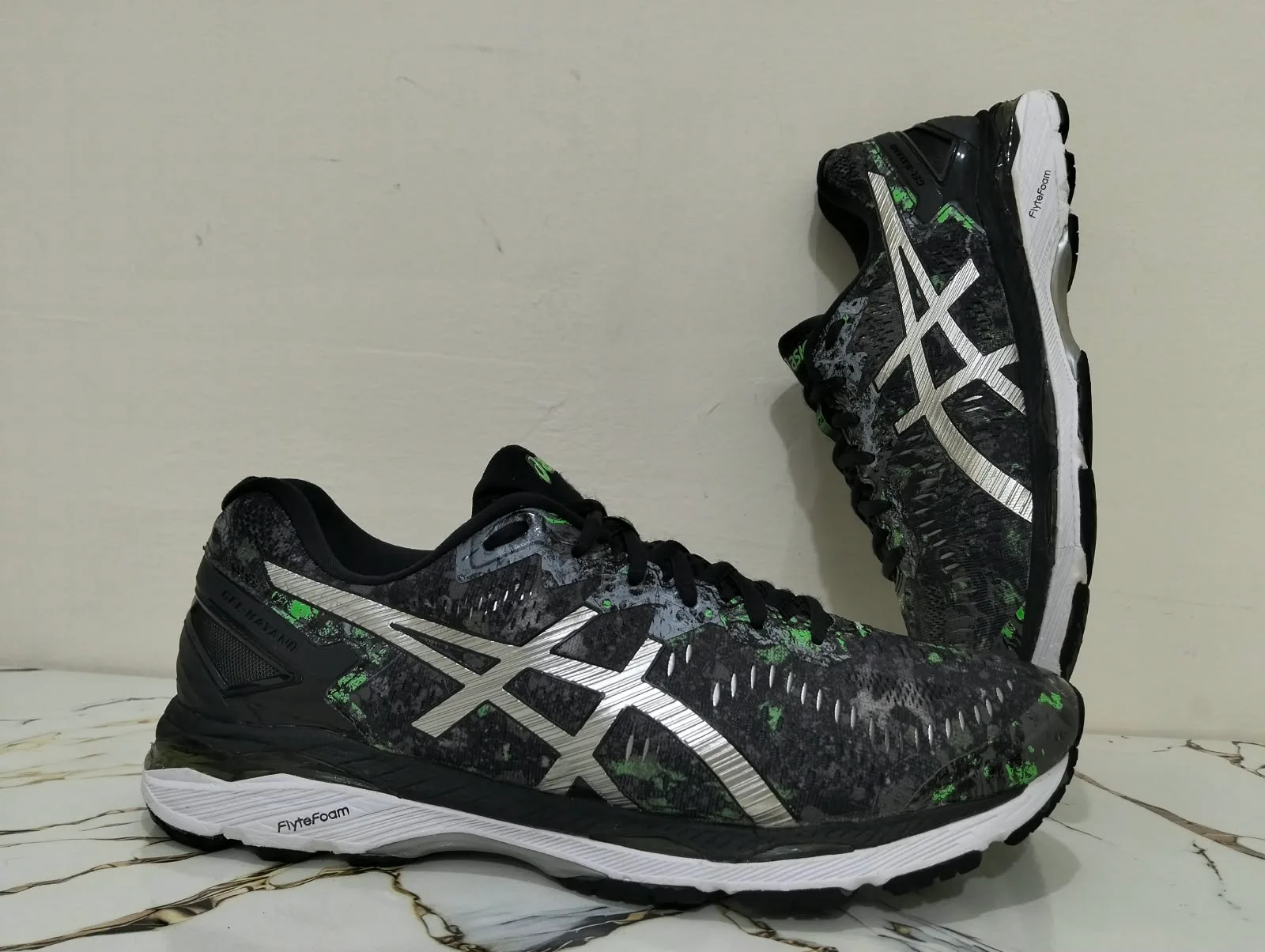 ASICS GEL KAYANO 23 view 3