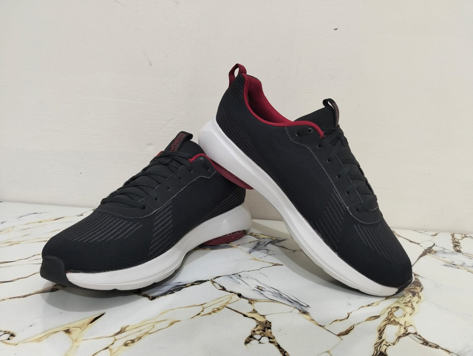 SKECHERS GO RUN VIS TECH view 8