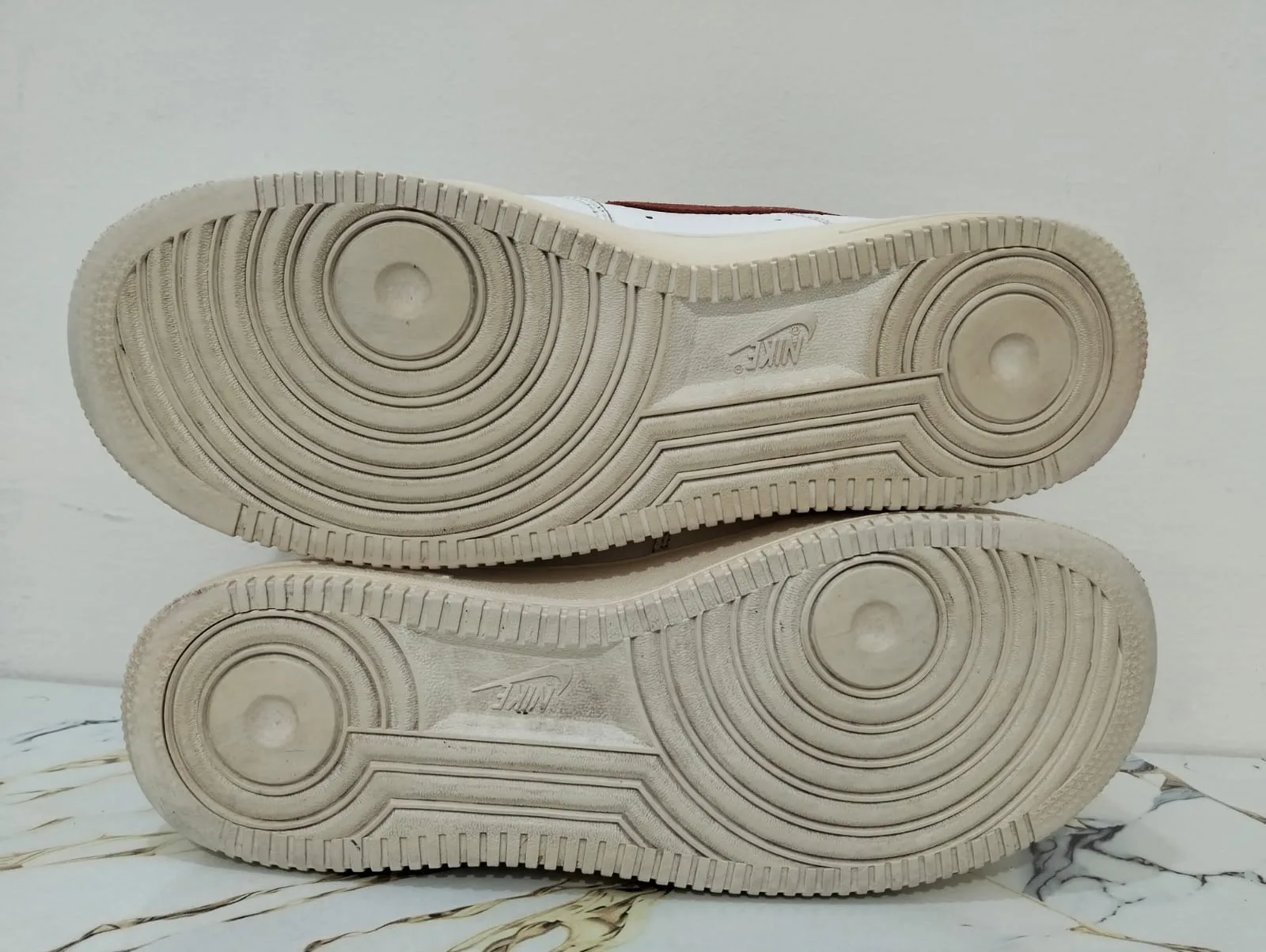 NIKE AIR FORCE 1 WHITE view 4