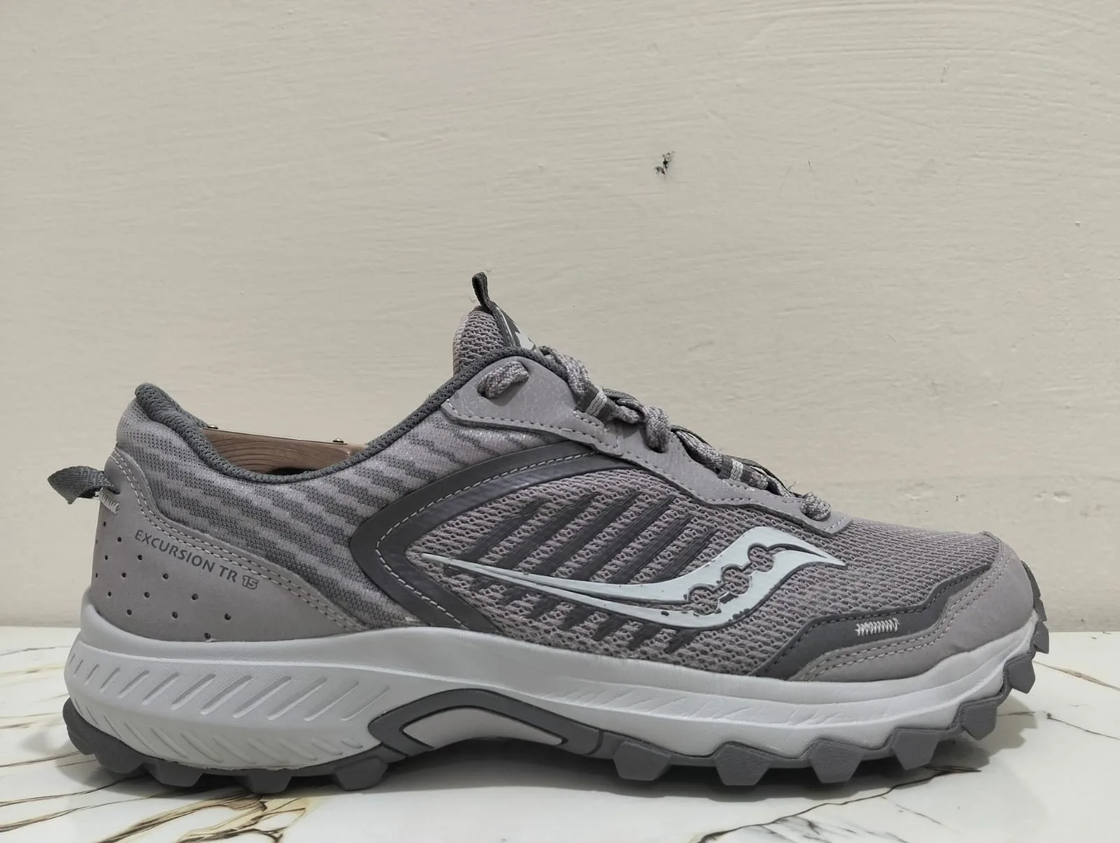 SAUCONY EXCURSION TR 15