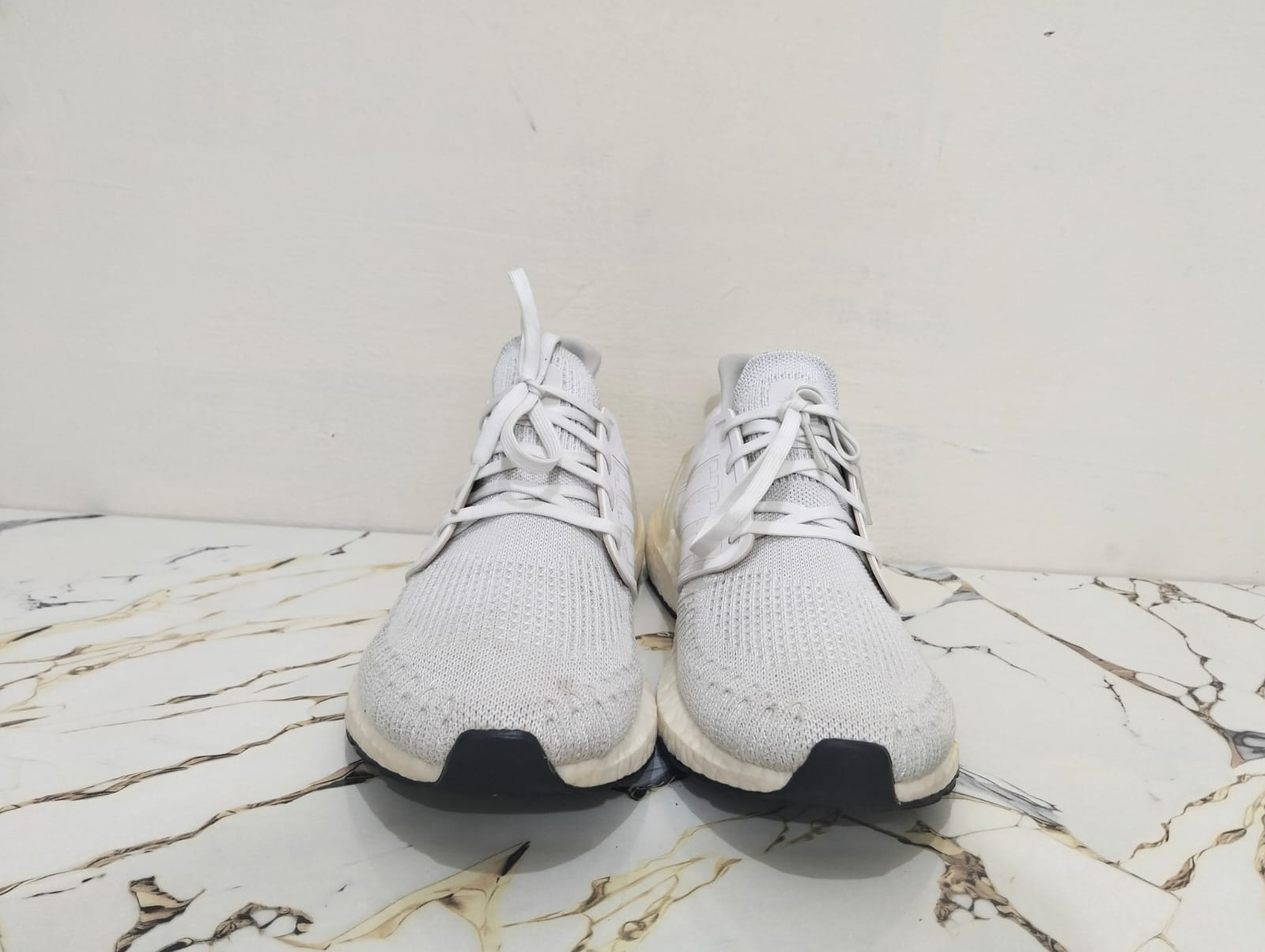 ADIDAS ULTRABOOST 20 view 5