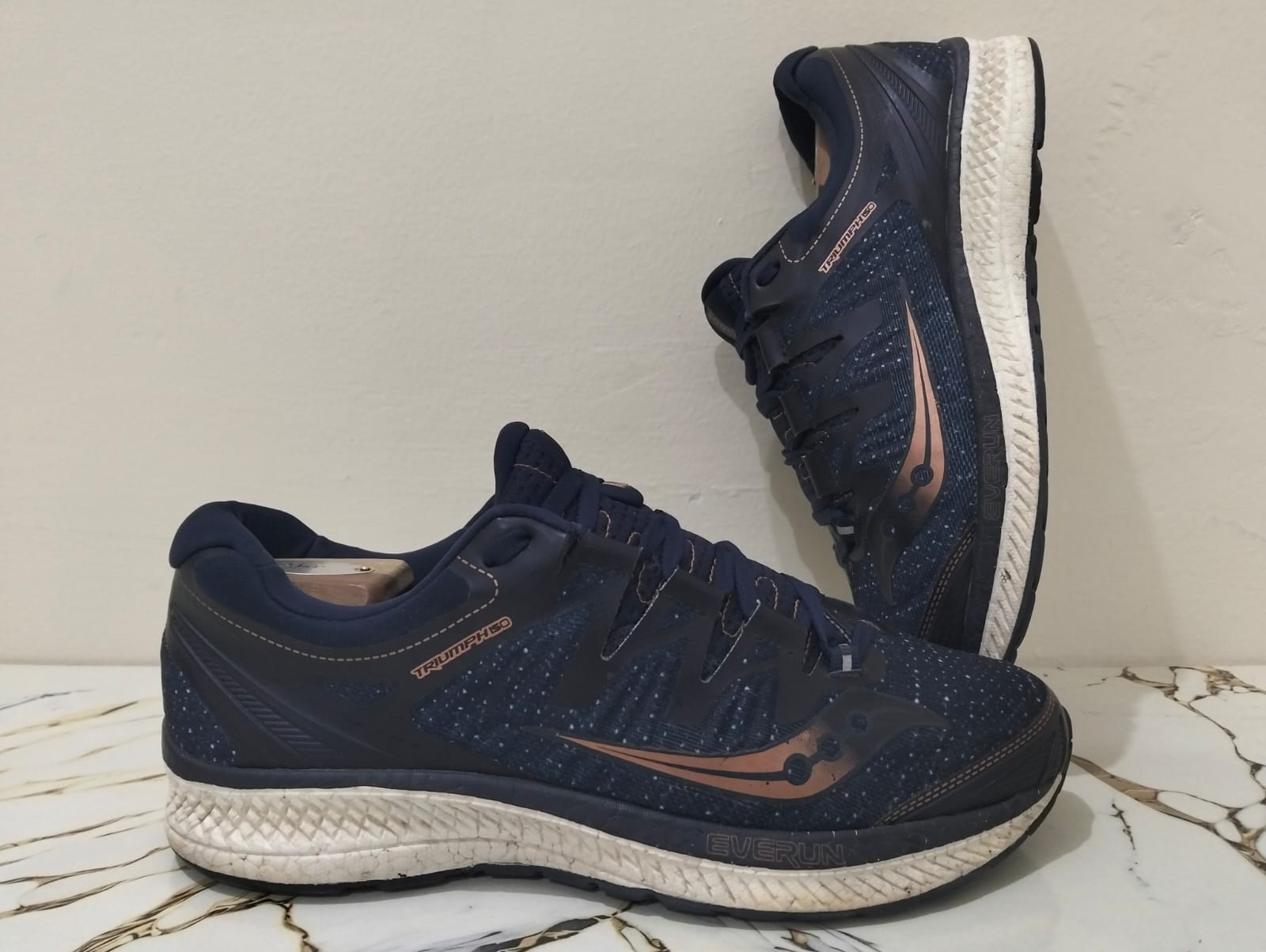 SAUCONY TRIUMPH ISO