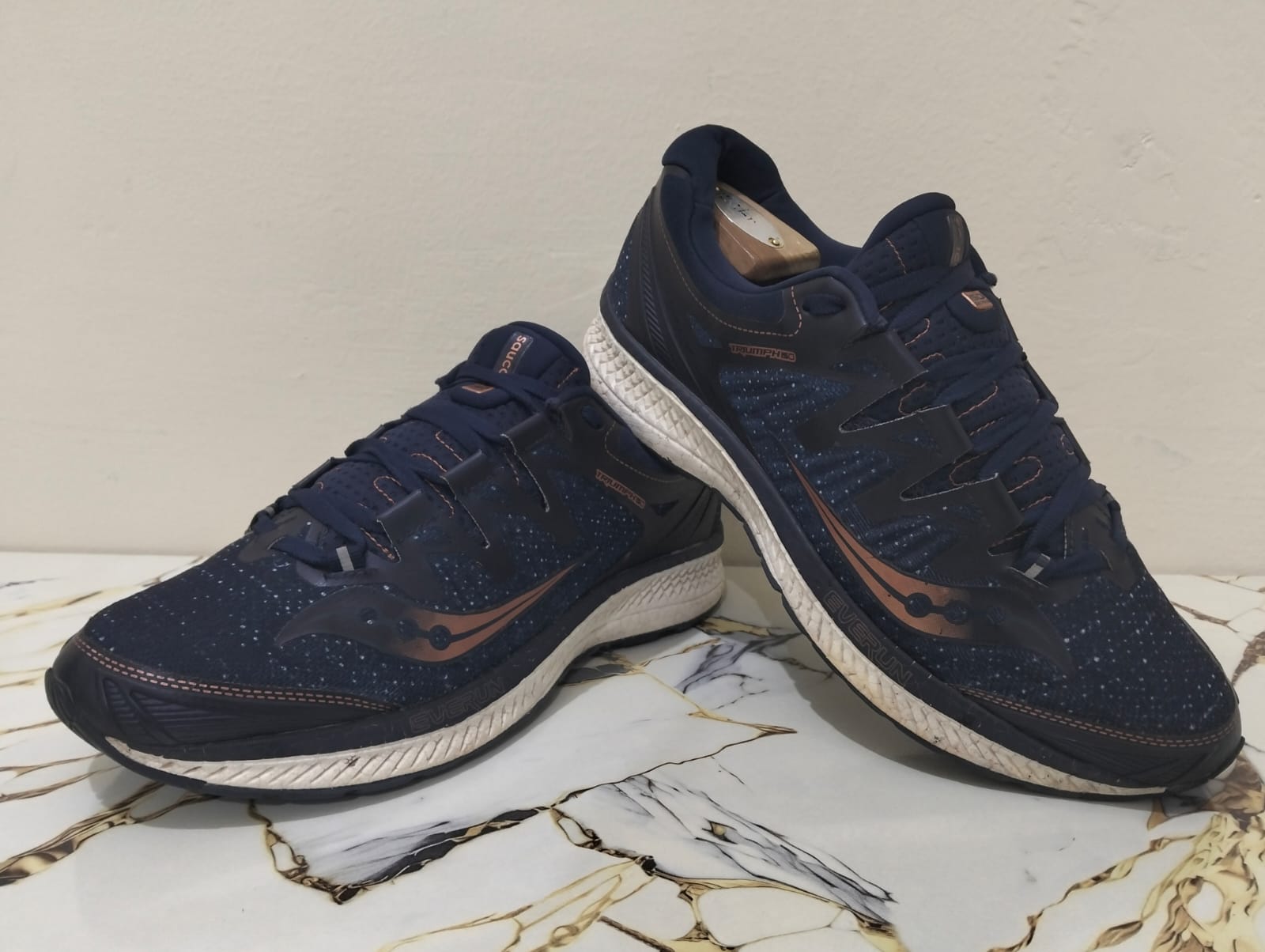 SAUCONY TRIUMPH ISO view 3
