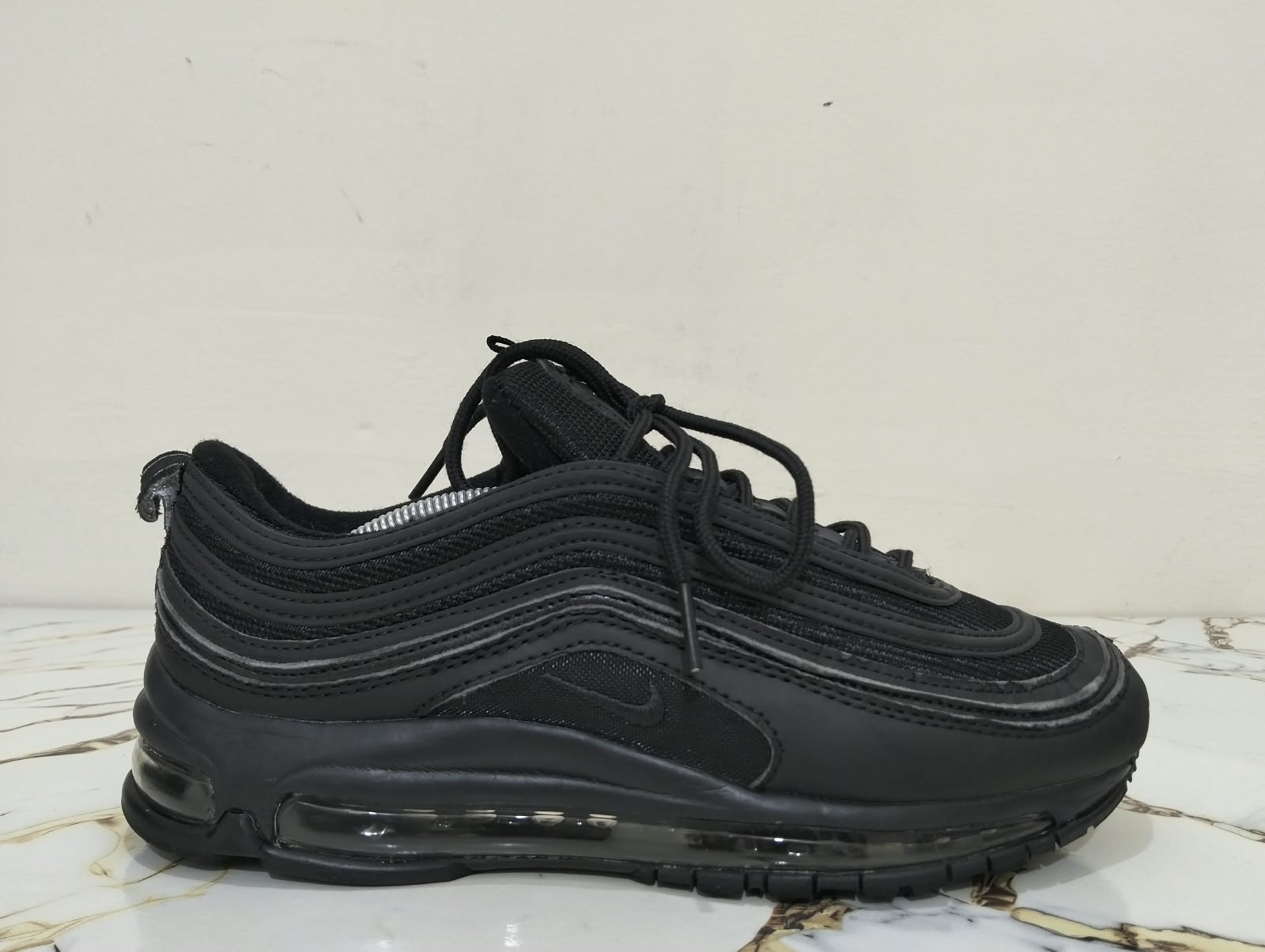 NIKE AIRMAX 97