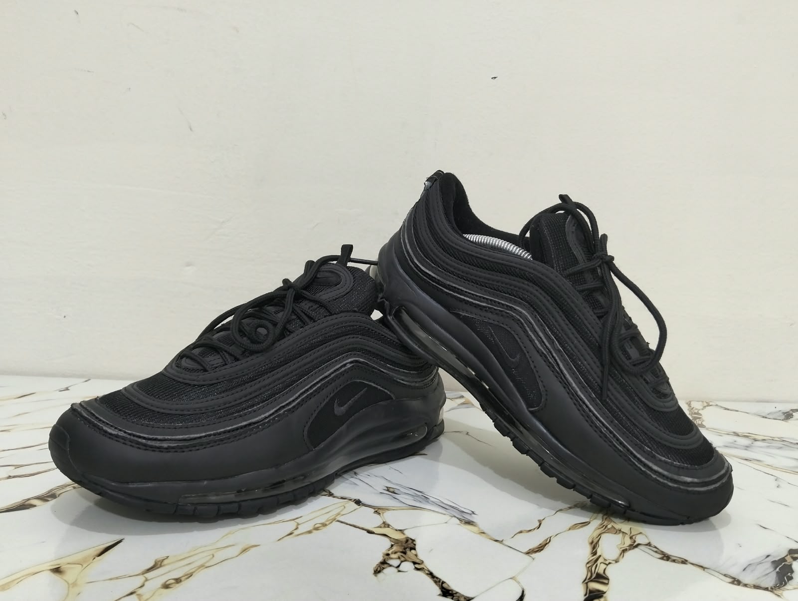 NIKE AIRMAX 97 view 5