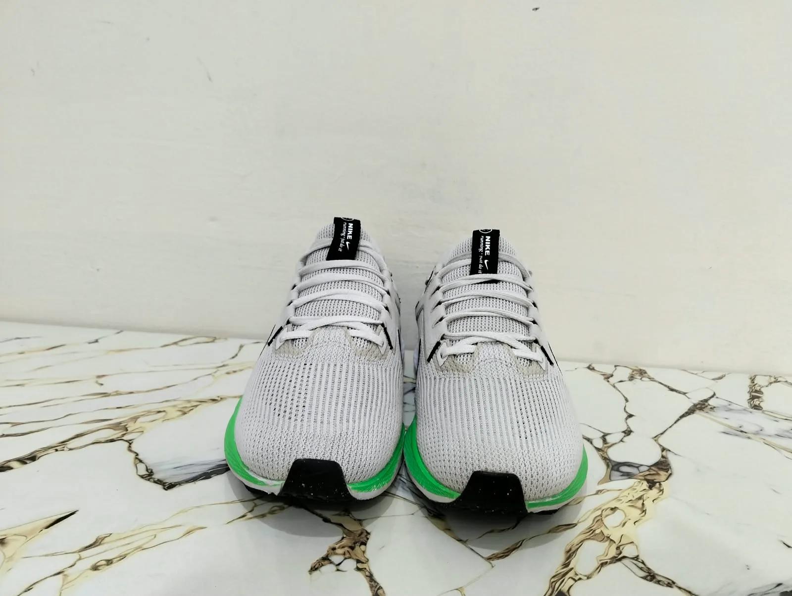 NIKE AIR ZOOM PEGASUS 40 view 6