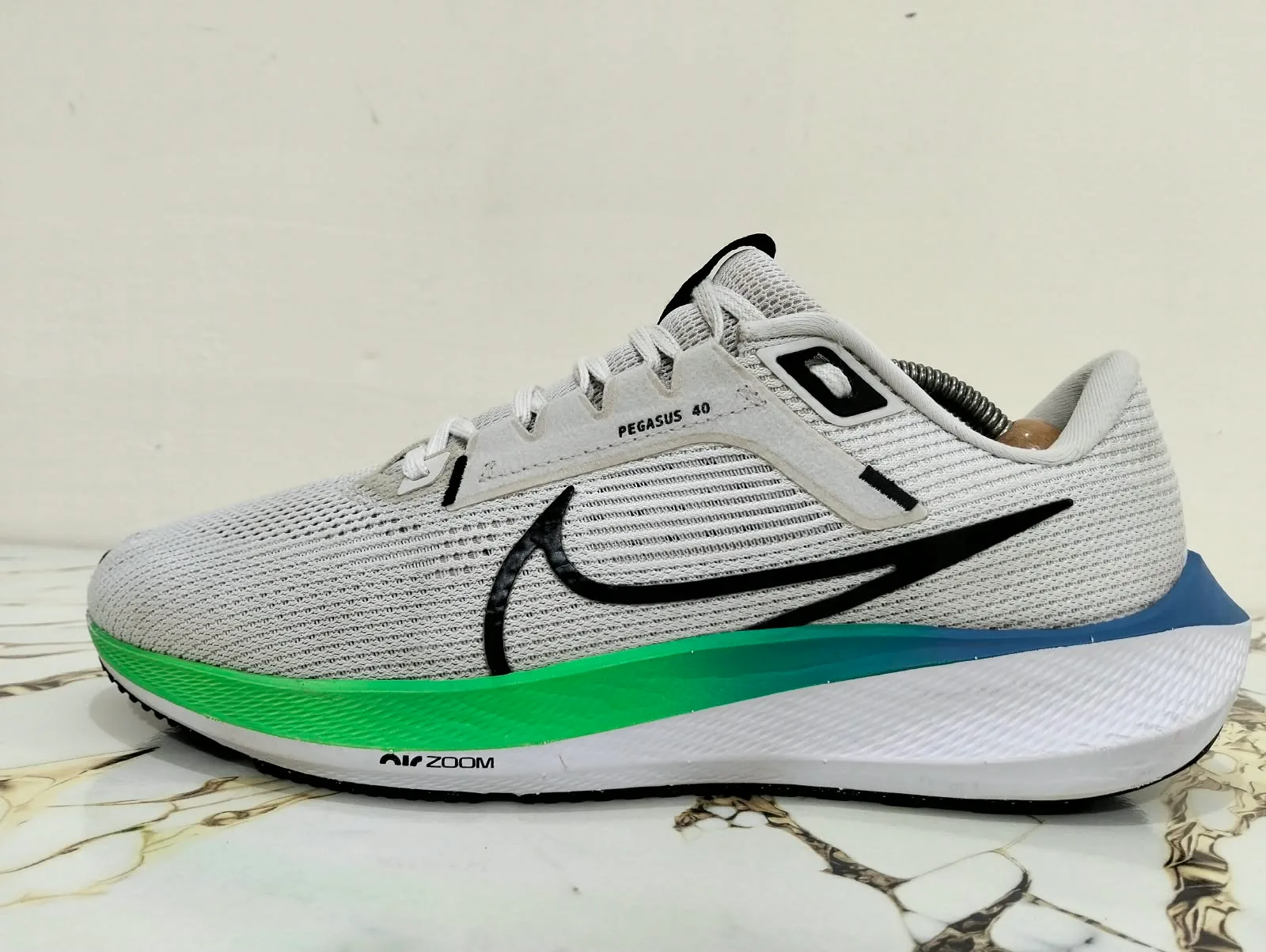 NIKE AIR ZOOM PEGASUS 40