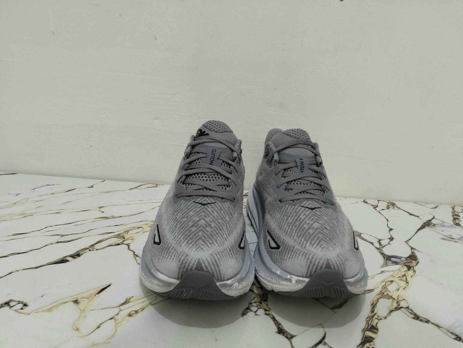 HOKA CLIFTON 9 view 7