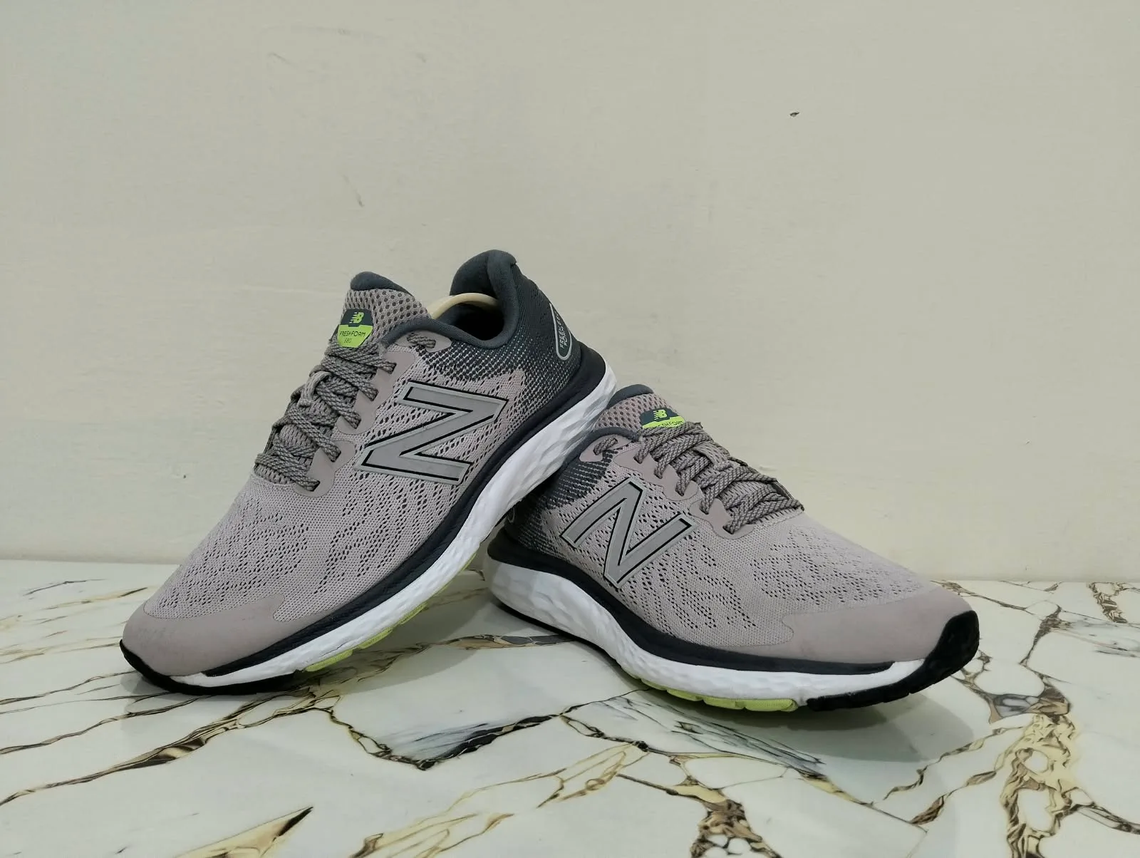 NEWBALANCE FRESH 680 view 8