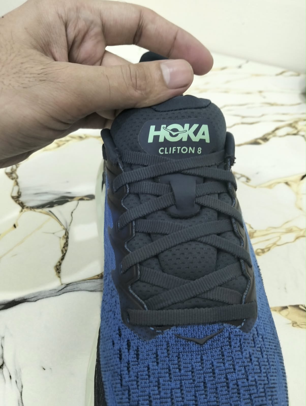 HOKA CLIFTON 8 view 4