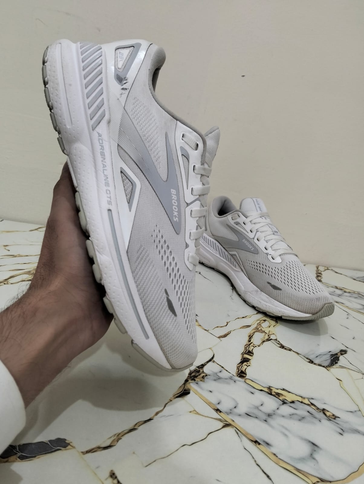 BROOKS ADRENALINE GTS 23 WHITE view 3