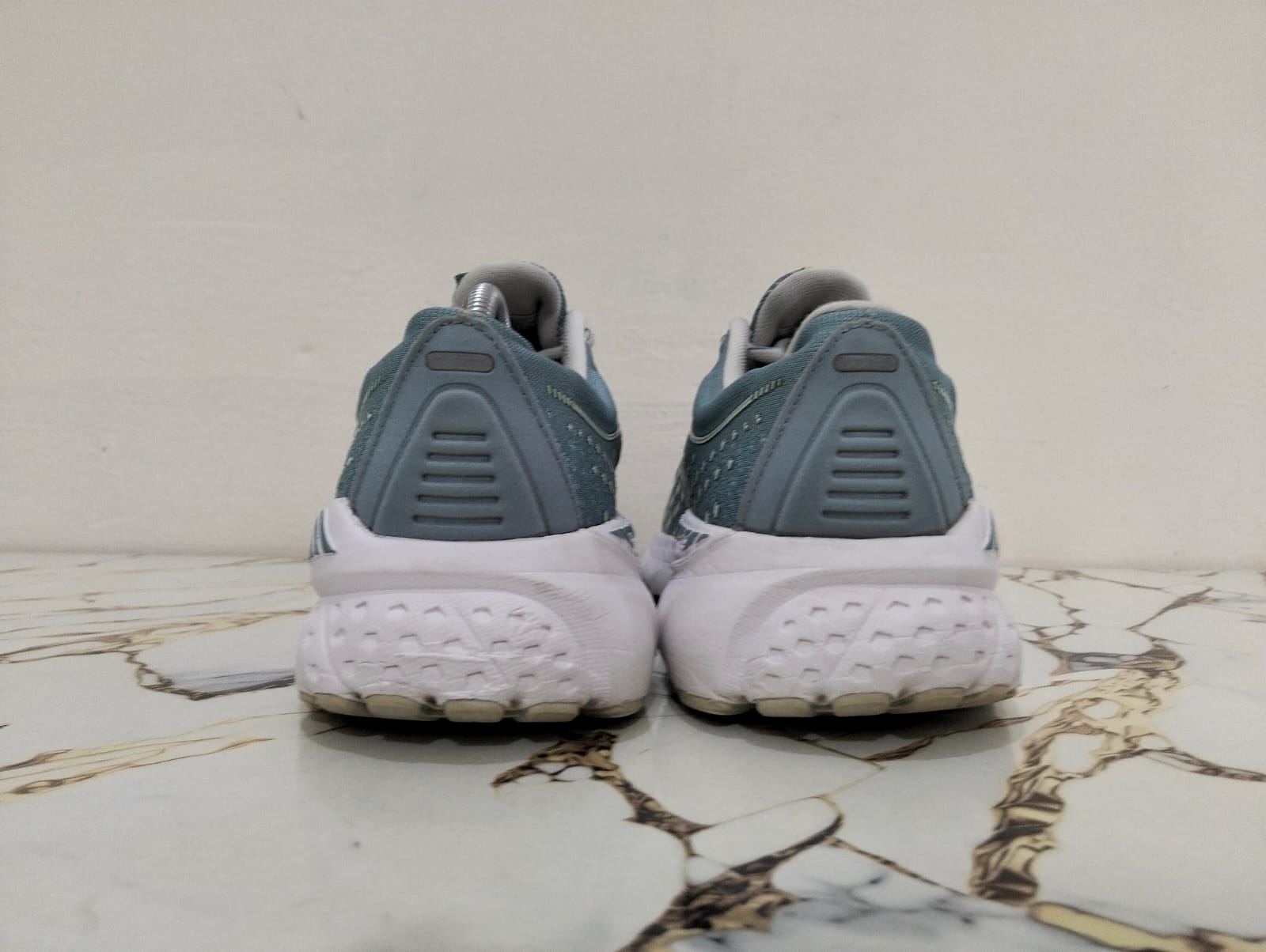 BROOKS ADRENALINE GTS 21 view 7