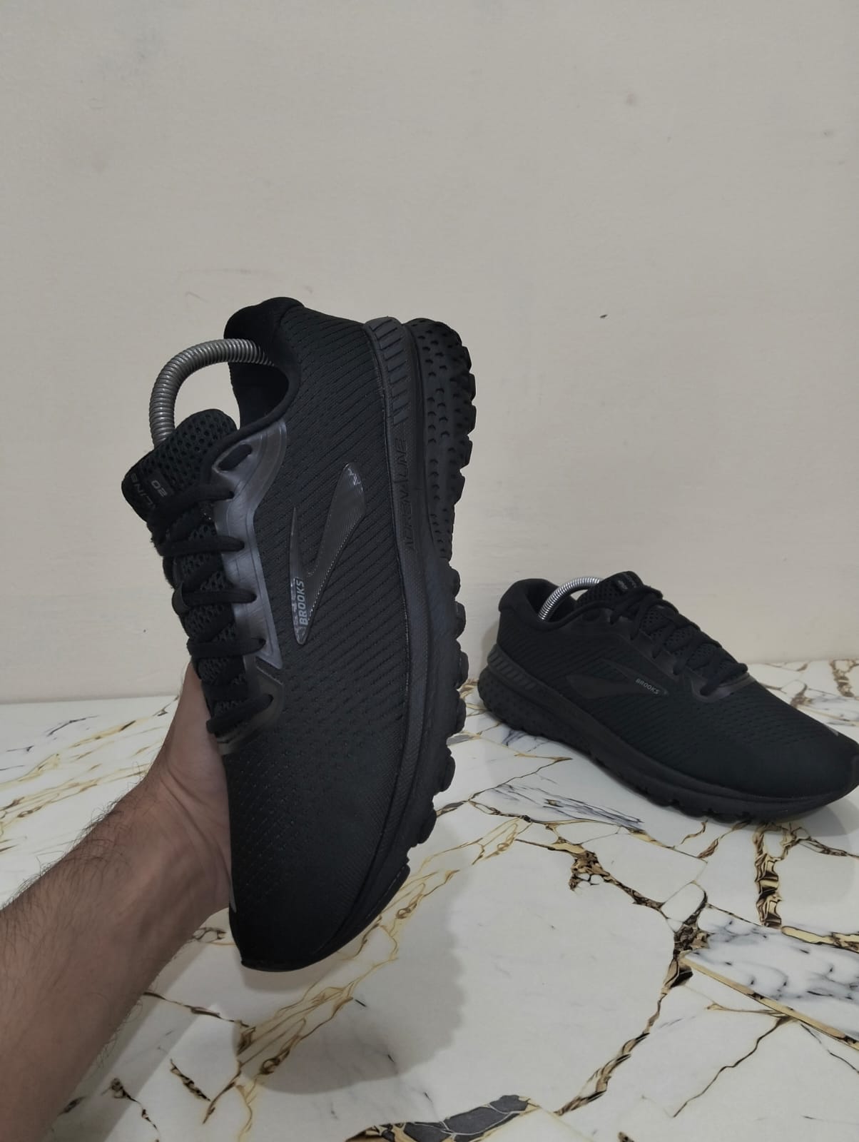 BROOKS ADRENALINE GTS 20 view 3