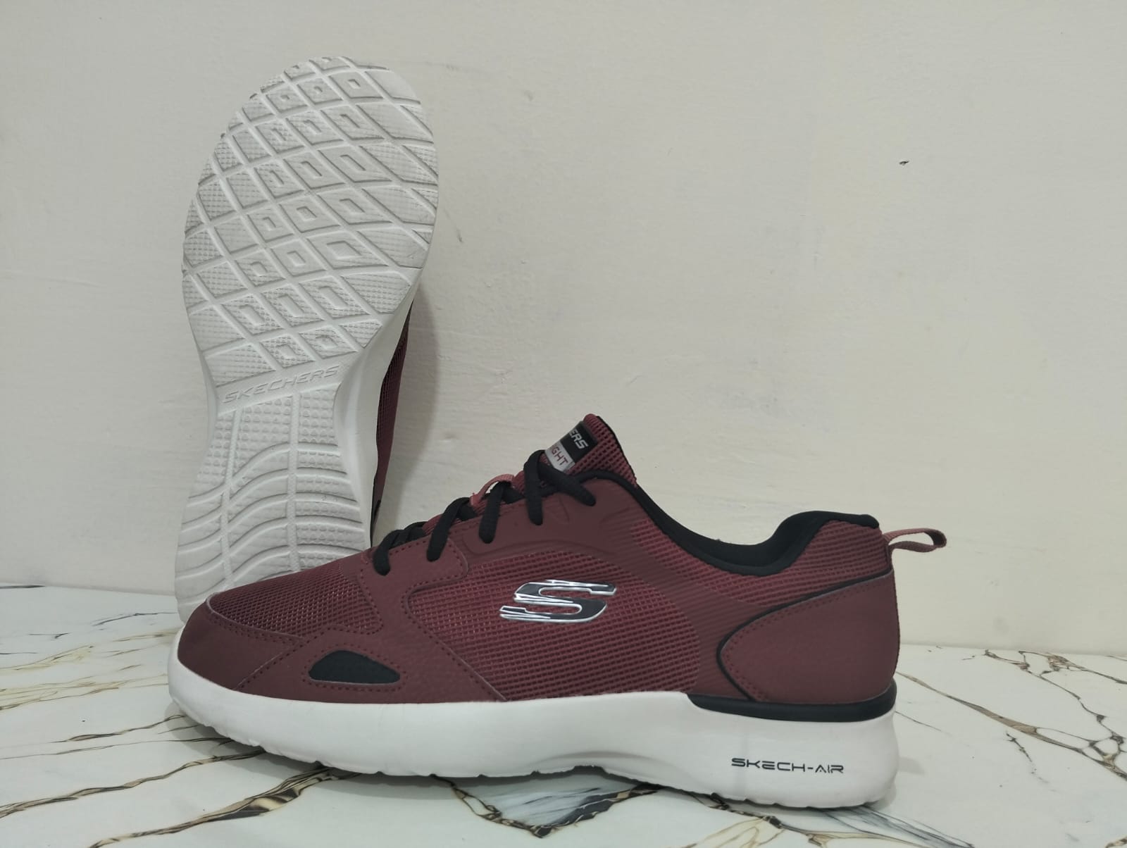 SKECHERS SKECH AIR DYNAMITE view 3