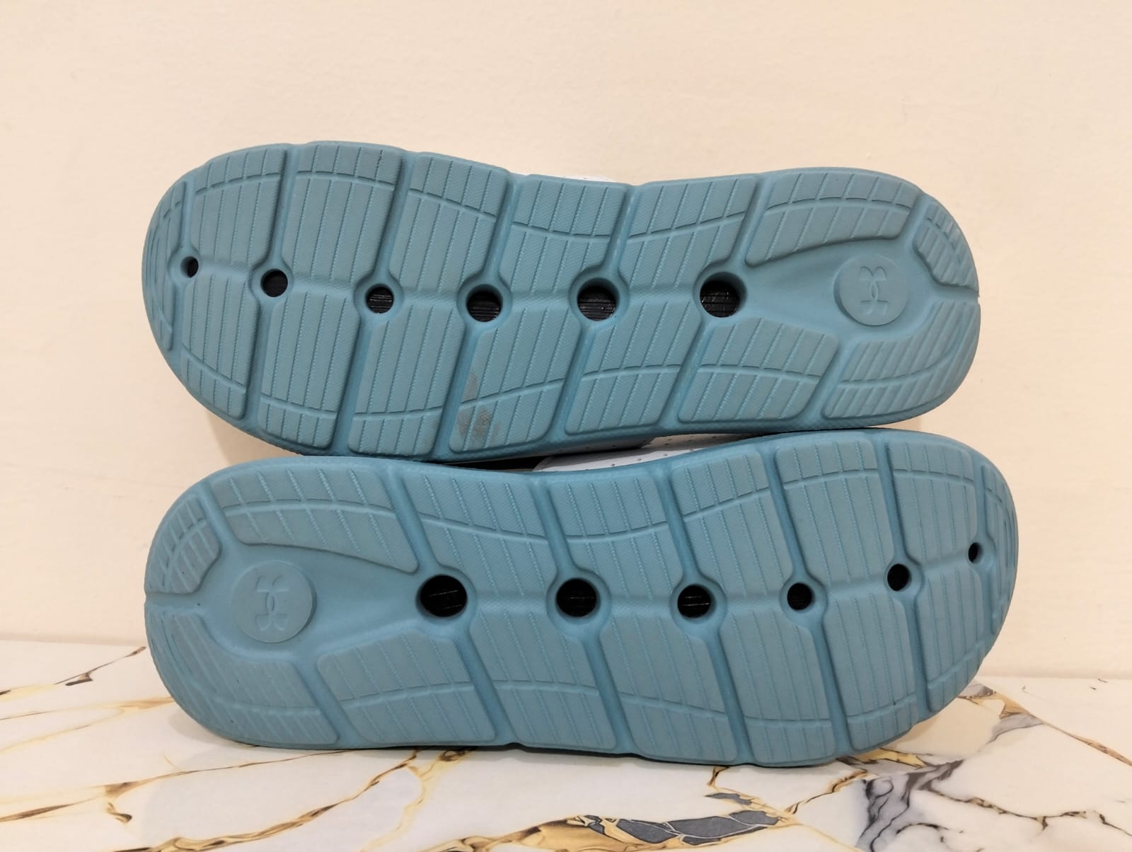 UNDER ARMOUR IGNITE PRO MENS SLIDES view 4