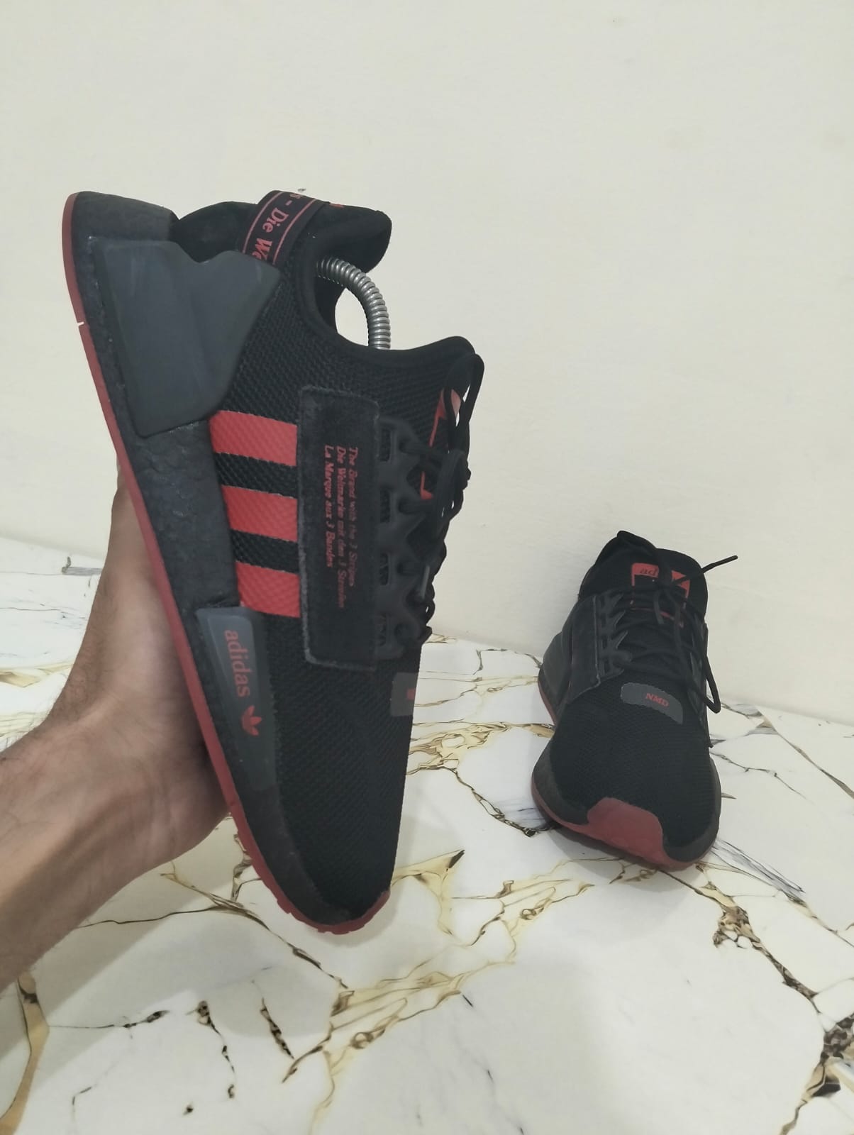 ADIDAS NMD R1 V2 BOOST view 3