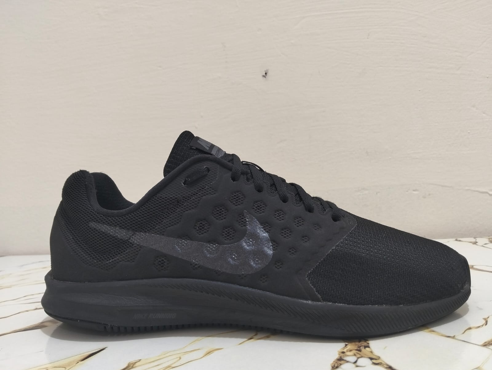 NIKE DOWNSHIFTER 7