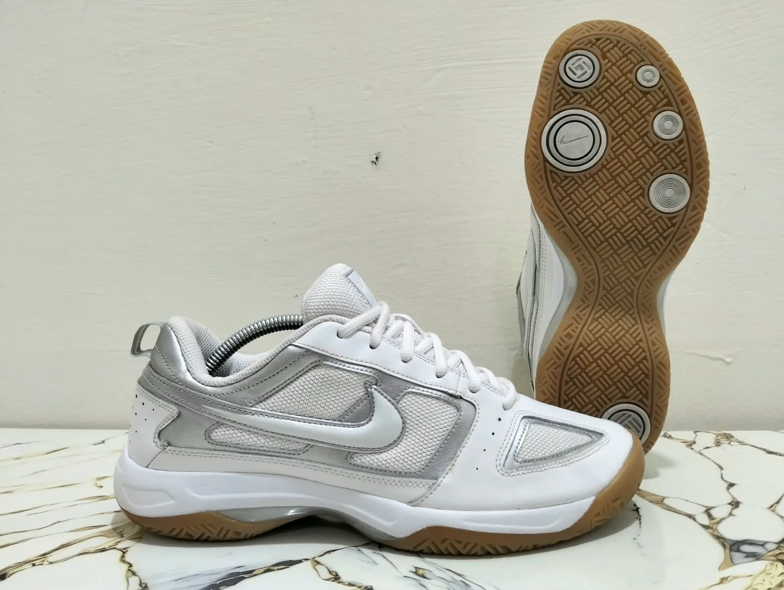 NIKE COURT MC 7 view 3