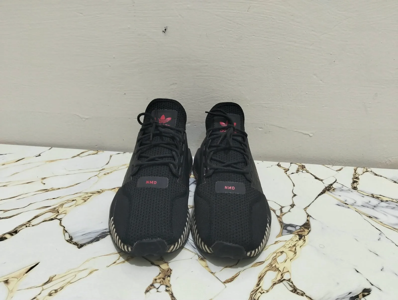 ADIDAS NMD R1 view 6