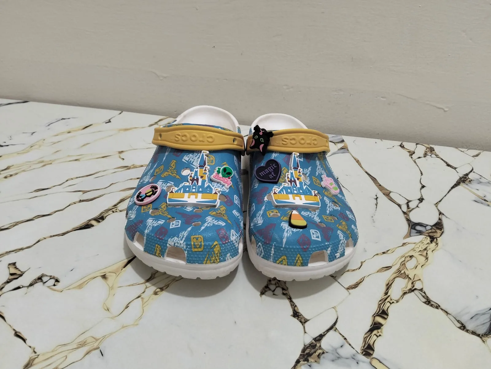 CROCS DISNEY CINDERELLA CASTLE CLOGS view 7