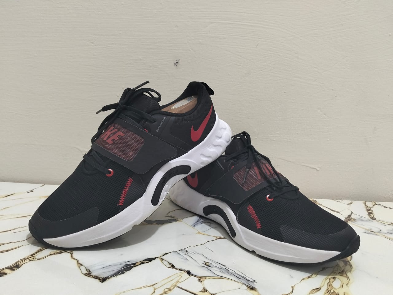 NIKE RENEW RETALIATION 4.0 view 7