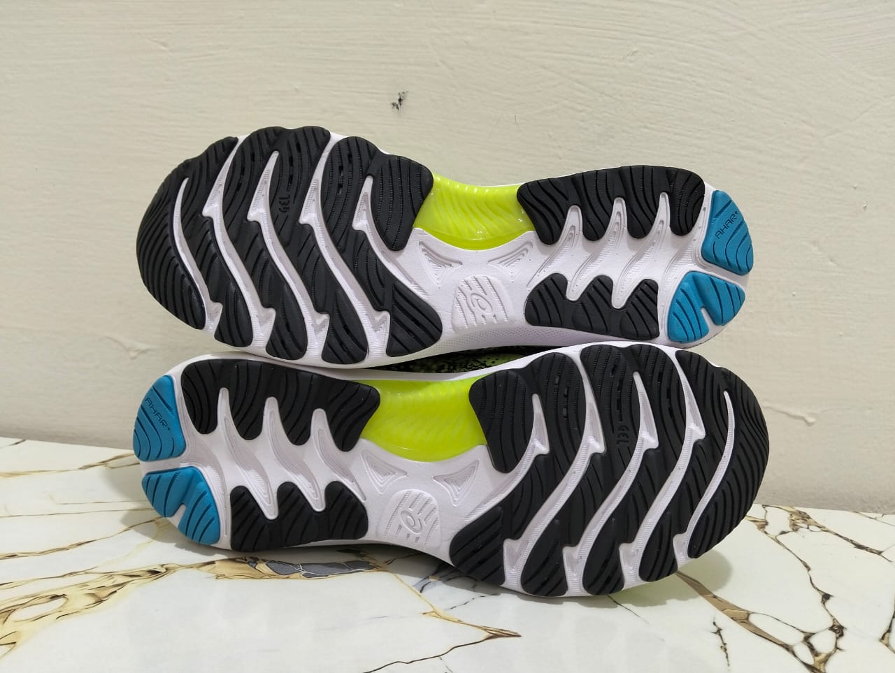 ASICS GEL NIMBUS 23 (STORE RETURNED) view 3