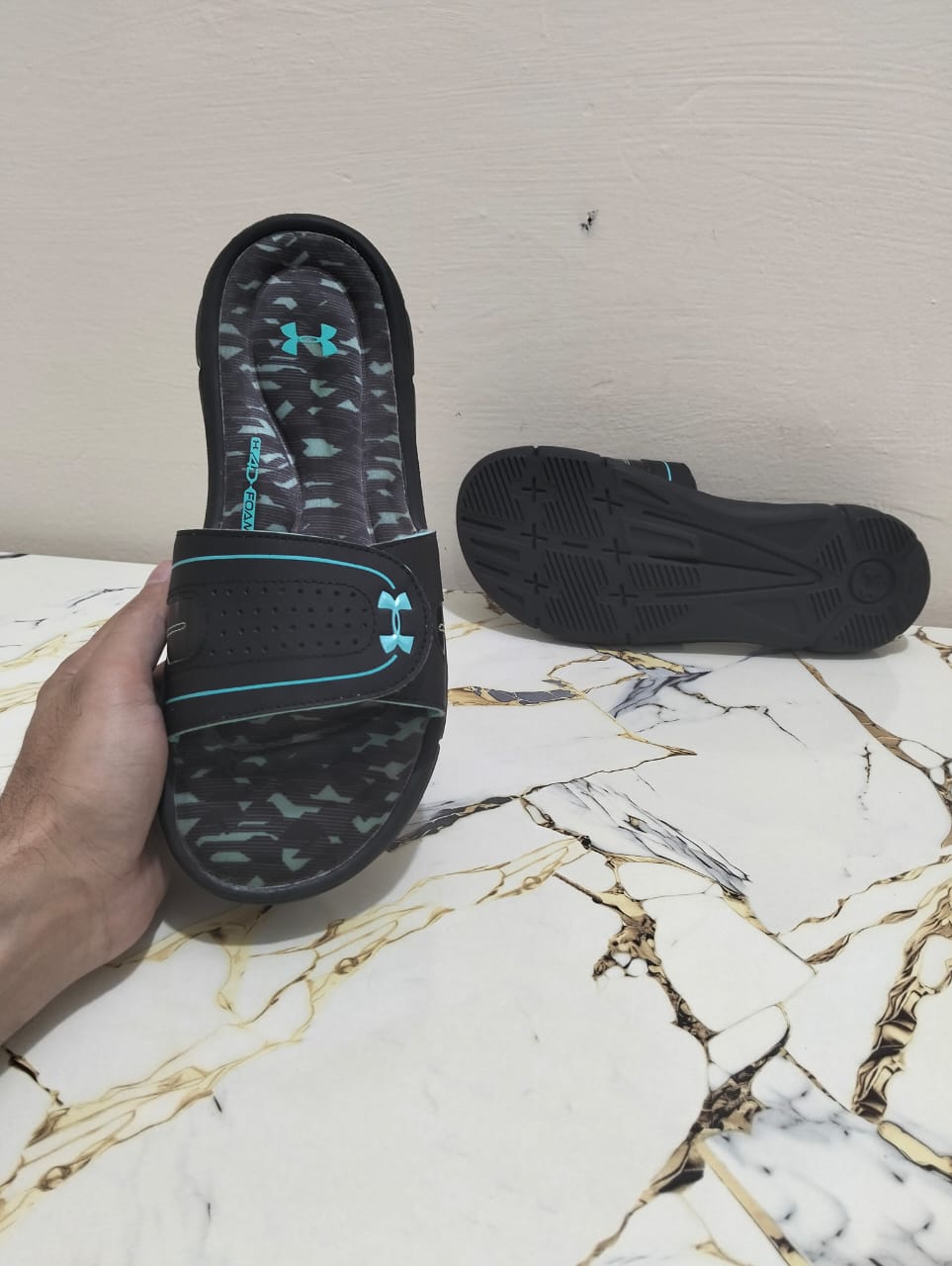 UNDER ARMOUR 4D FOAM SLIDES