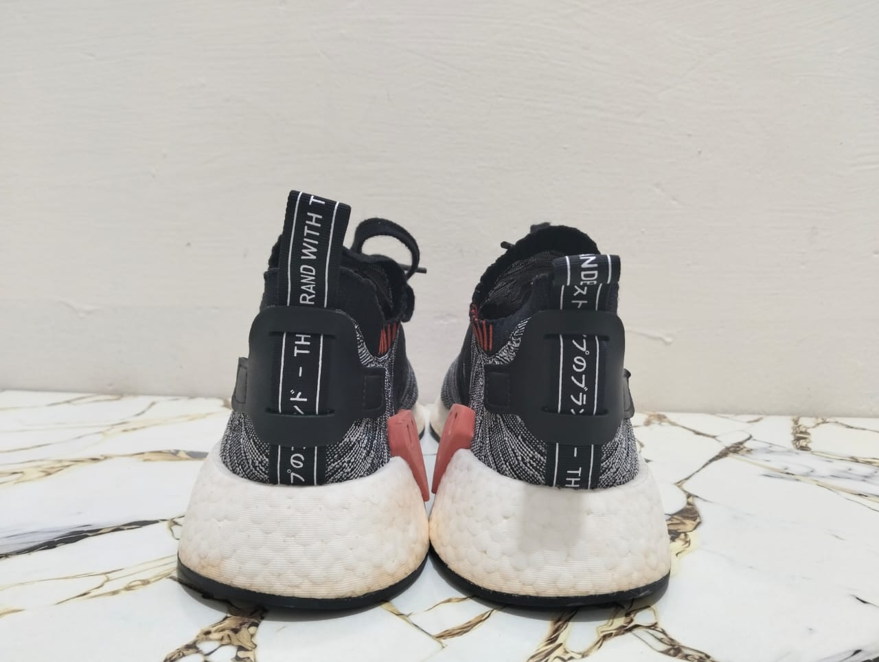ADIDAS NMD R2 view 4