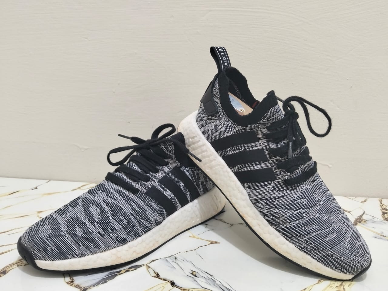 ADIDAS NMD R2 view 3
