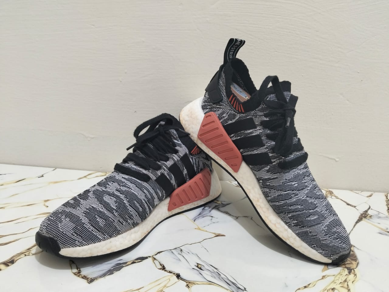 ADIDAS NMD R2 view 7