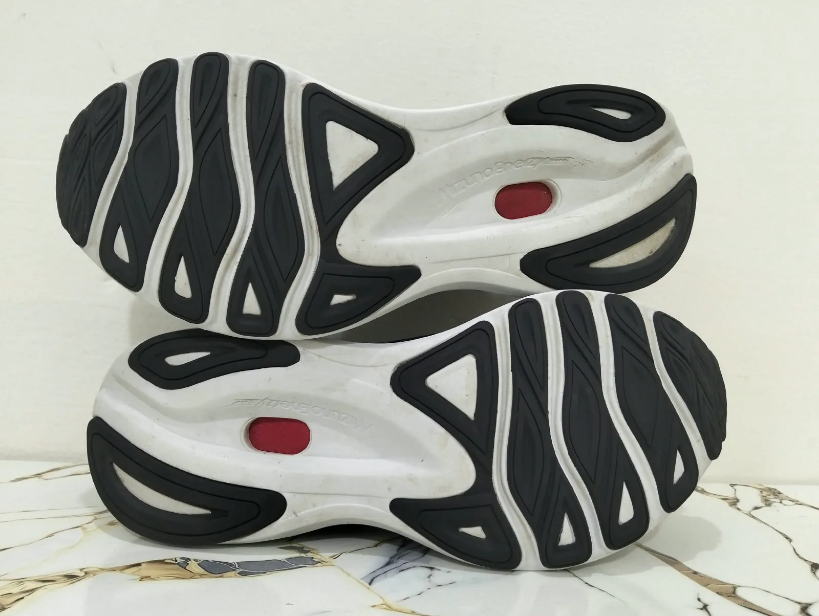 MIZUNO WAVE SKYRISE 3.0 view 8