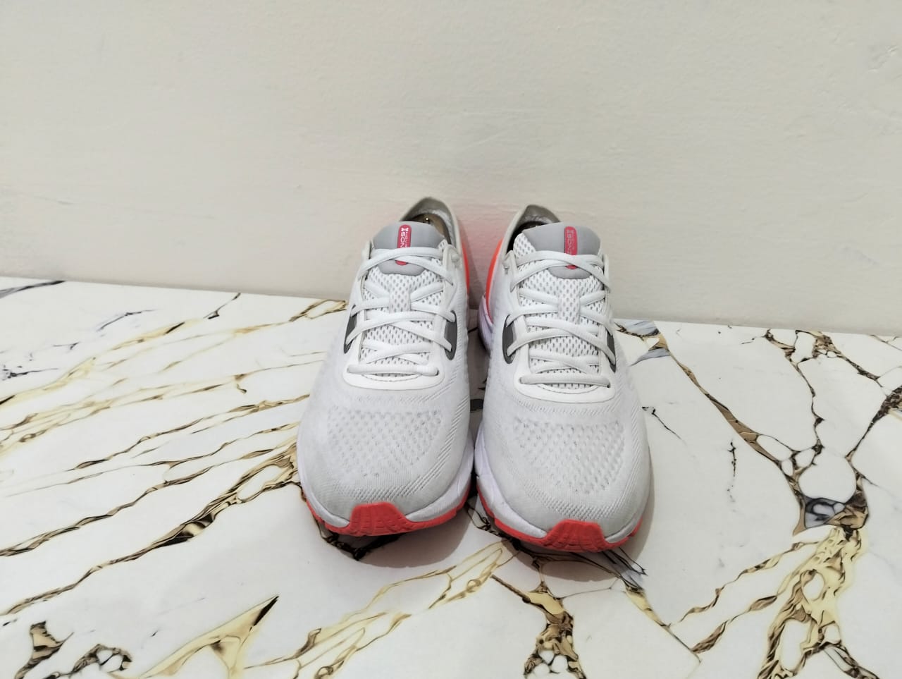 UNDER ARMOUR HOVR SONIC 5 view 7
