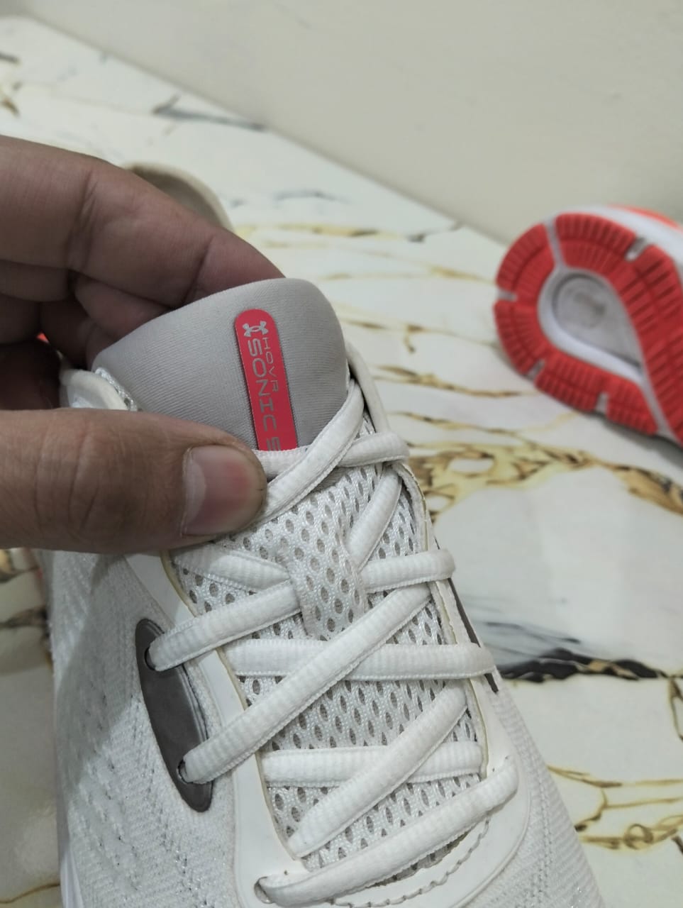 UNDER ARMOUR HOVR SONIC 5 view 8
