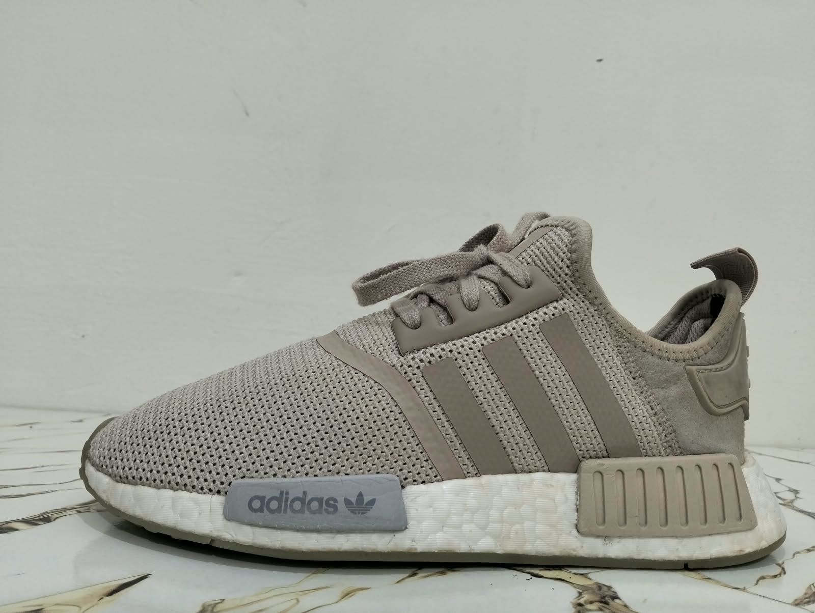 ADIDAS NBD R1 BOOST