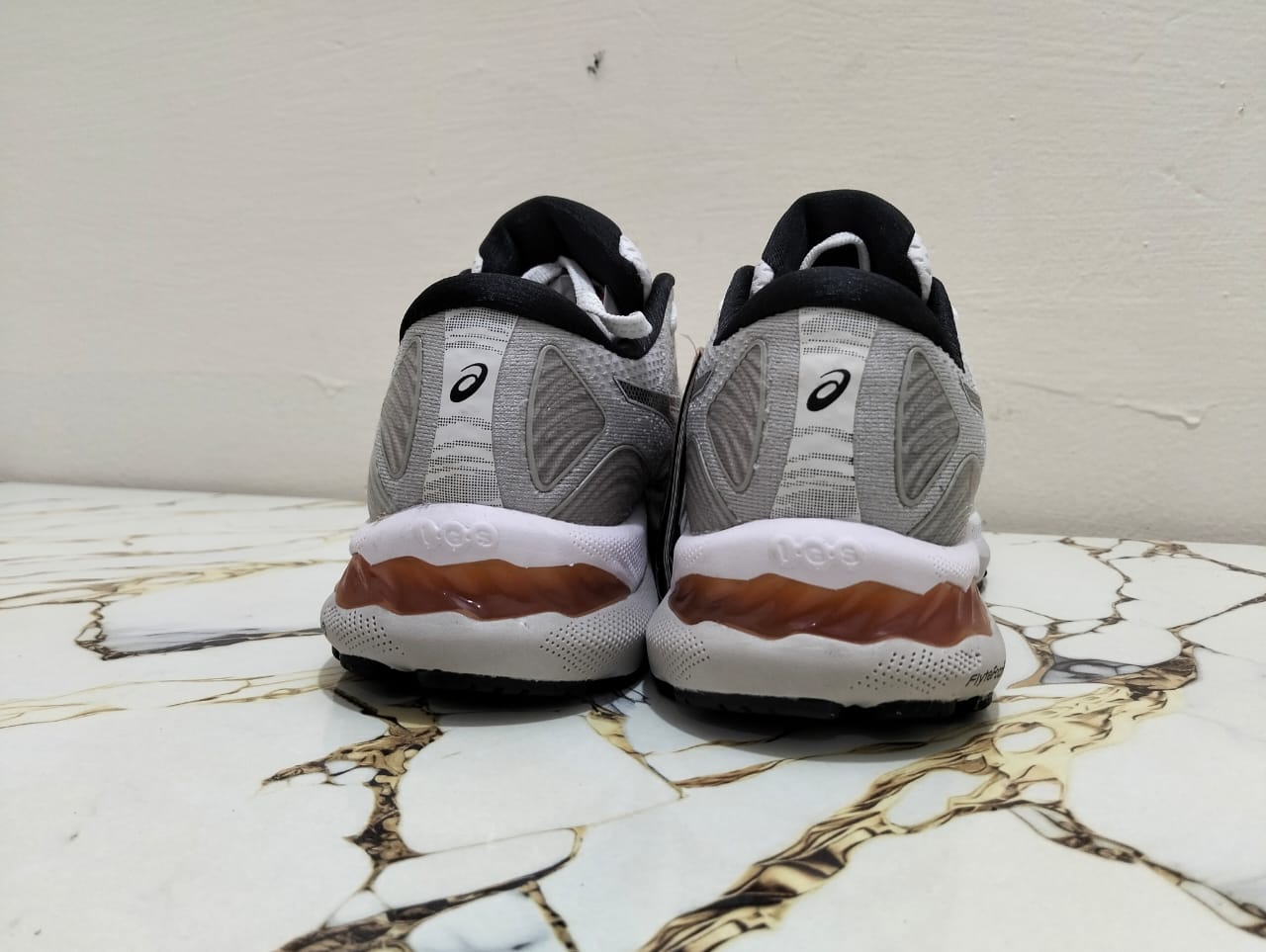 ASICS GEL NIMBUS 23 (STORE RETURNED) view 5